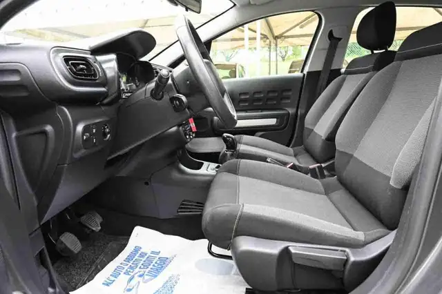Citroen C3 view 13