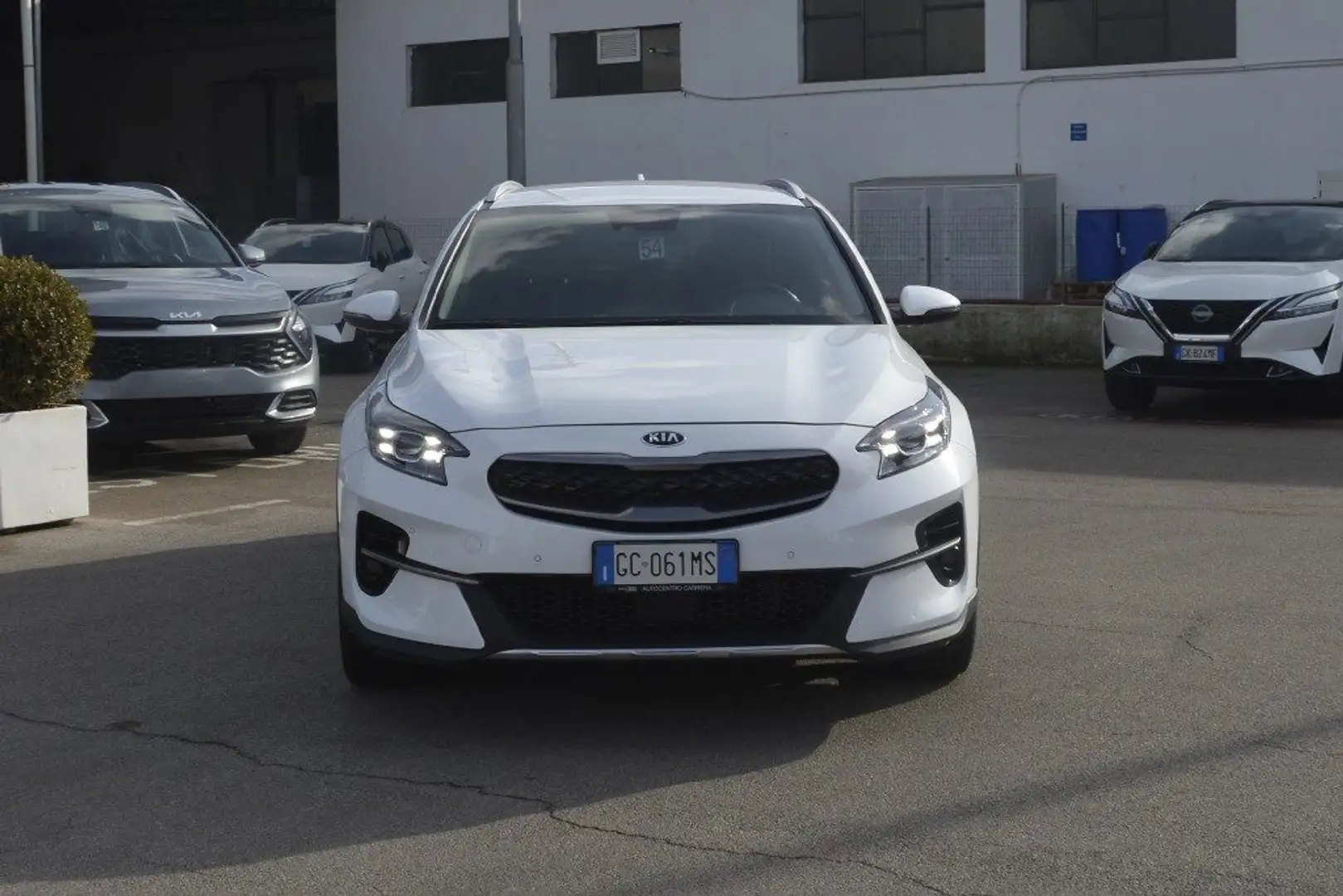 Kia XCeed 1.6 GDi 141 CV PHEV DCT High Tech Bianco - 2