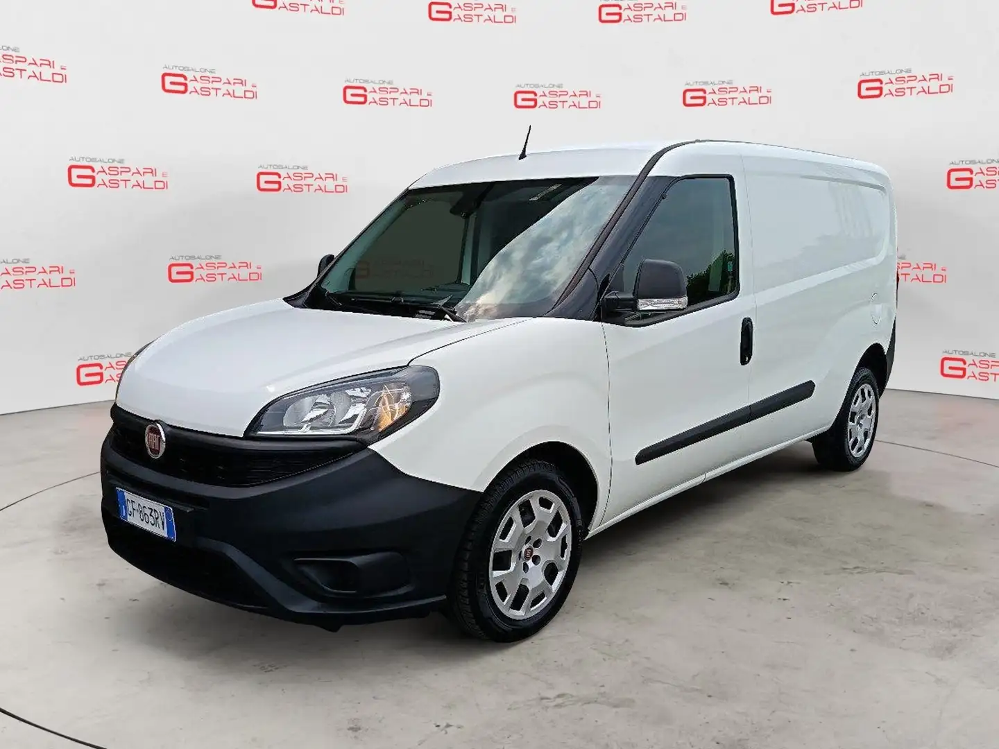 Fiat Doblo 1.6 MJT 105CV S&S PL-TN Cargo Maxi Lounge PASSO L Blanc - 1
