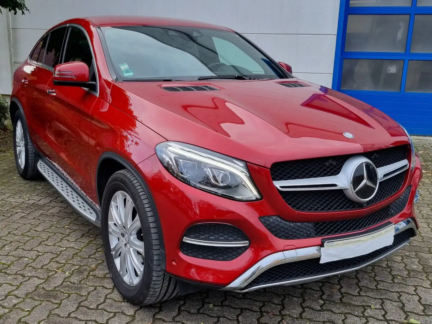Mercedes-Benz GLE 400 GLE 400 4Matic 9G-TRONIC AMG line Optik Rosso - 1