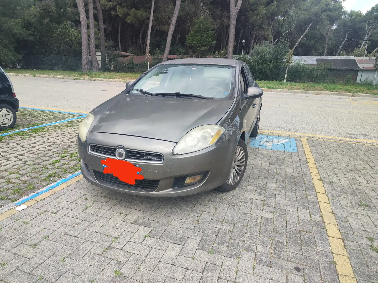 Fiat Bravo 1.9 mjt Dynamic Marrón - 1
