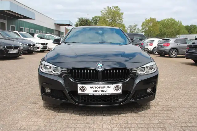 Bmw 330 i LIM. M Sport, LED, HUD, Alcantara