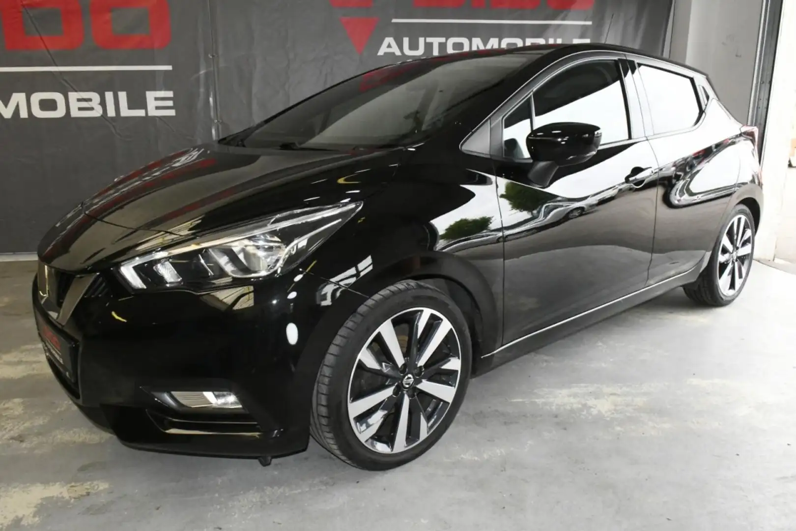 Nissan Micra 0.9 IG-T Tekna LED*KEY*NAVI*CAM*AHK*BOSE Klima Schwarz - 2