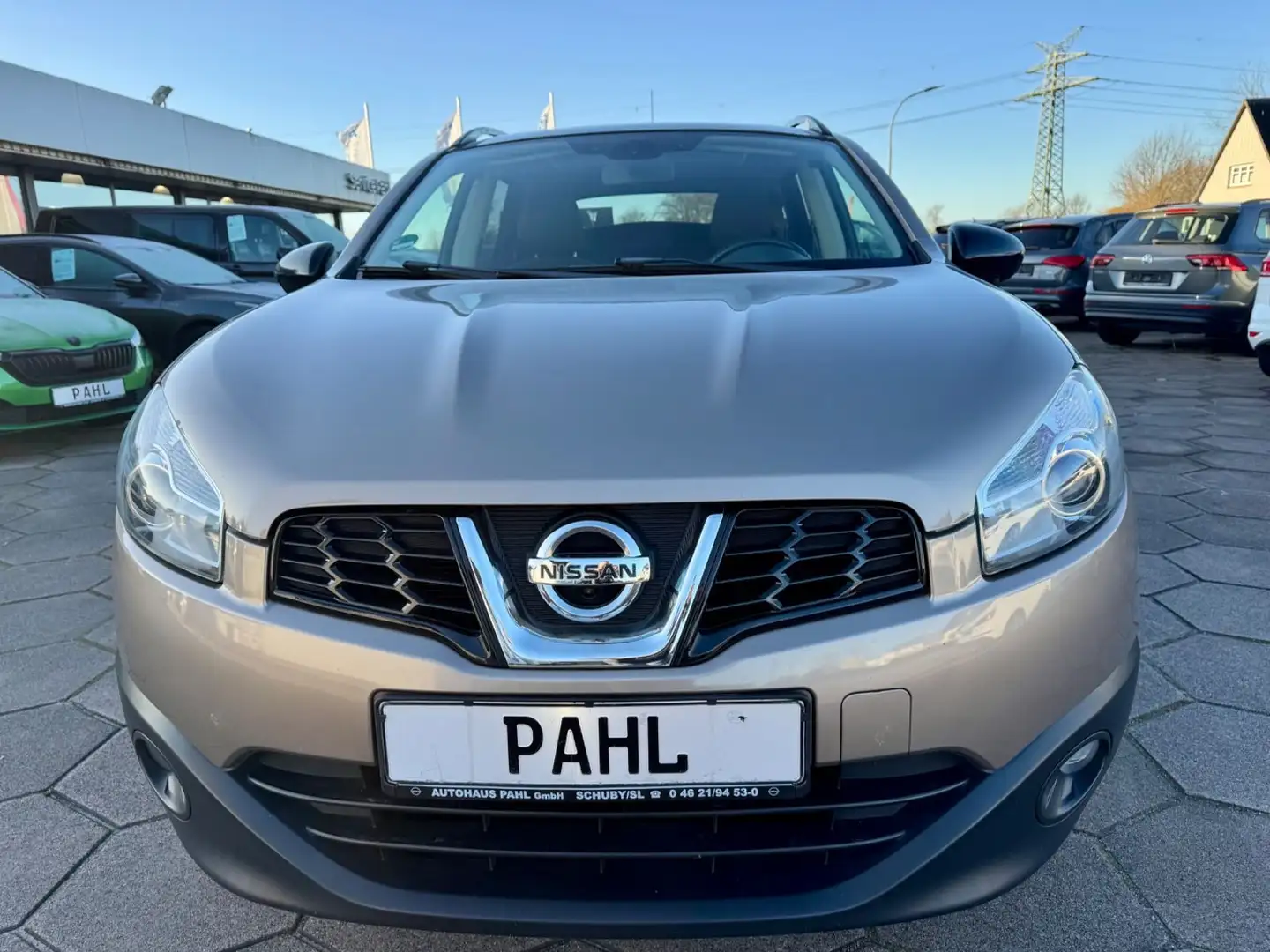 Nissan Qashqai +2 2.0 "Edition 360°" PANO NAVI LEDER 7Si Braun - 2