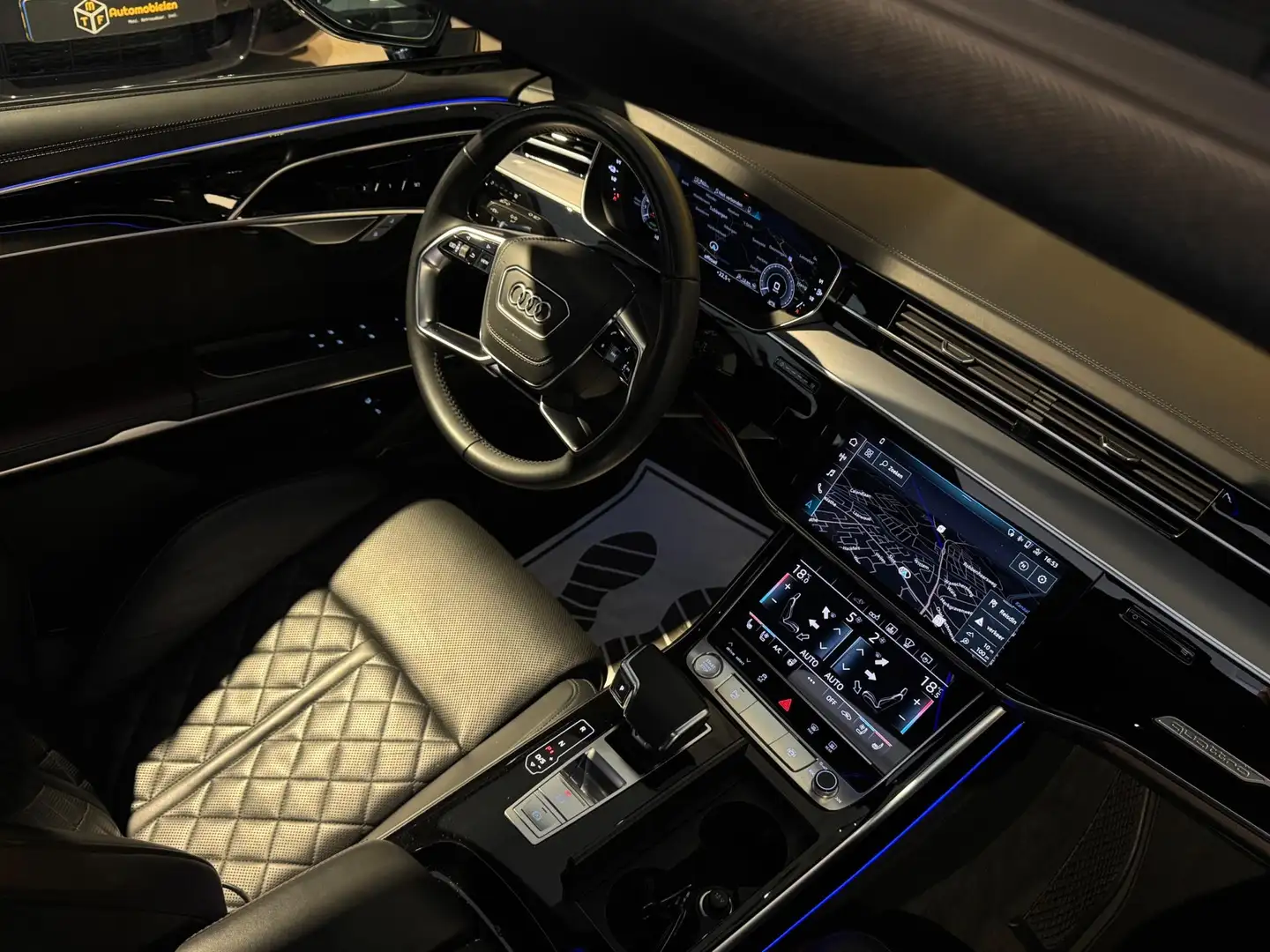 Audi A8 60 TFSI e QUATTRO 449 PK|ACHTERASBESTURING|PROPVOL Zwart - 2