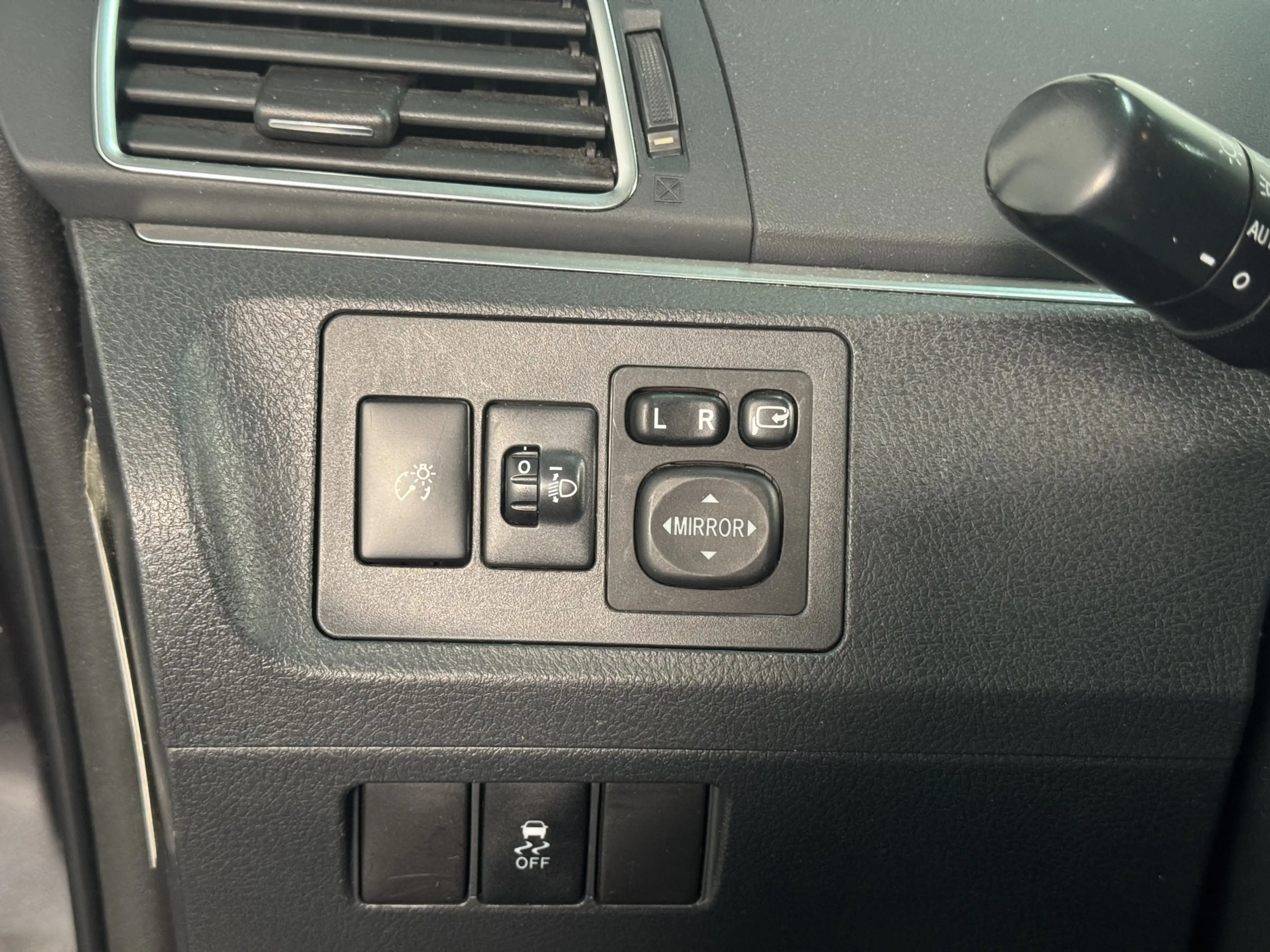 Toyota Verso 1.8 VVT-i Business | Stoelverwarming | Trekhaak | — photo 9