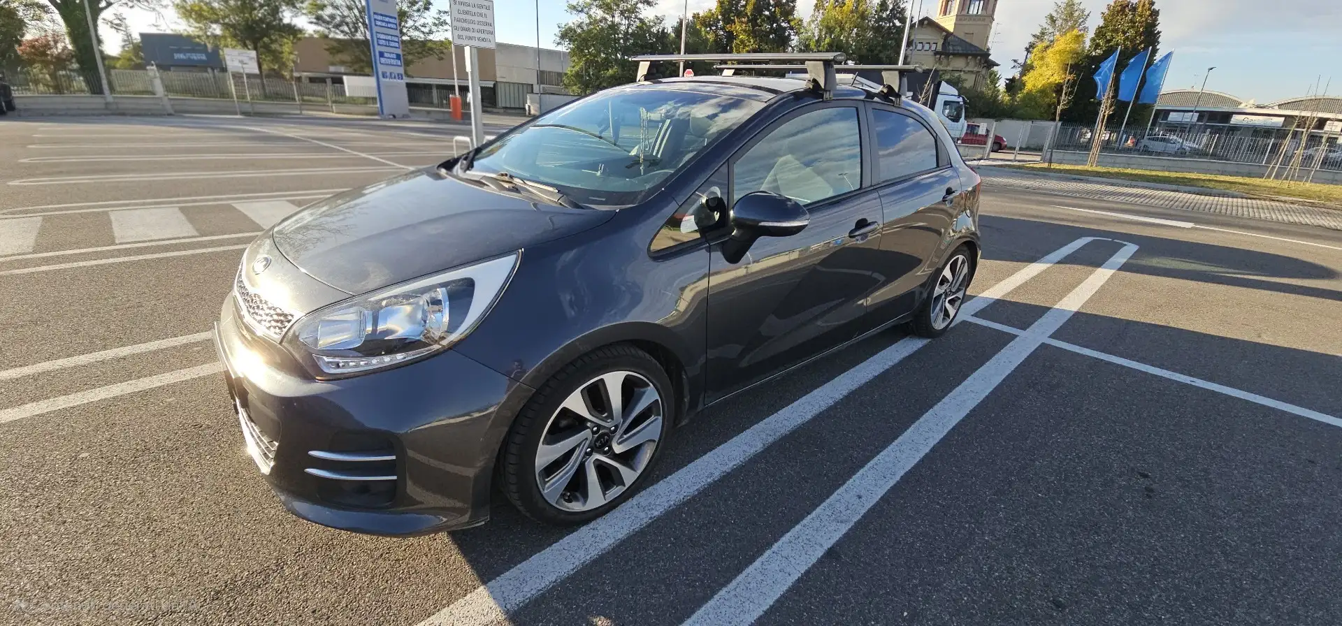 Kia Rio 5p 1.2 Cool Techno Pack eco Gpl Grigio - 2