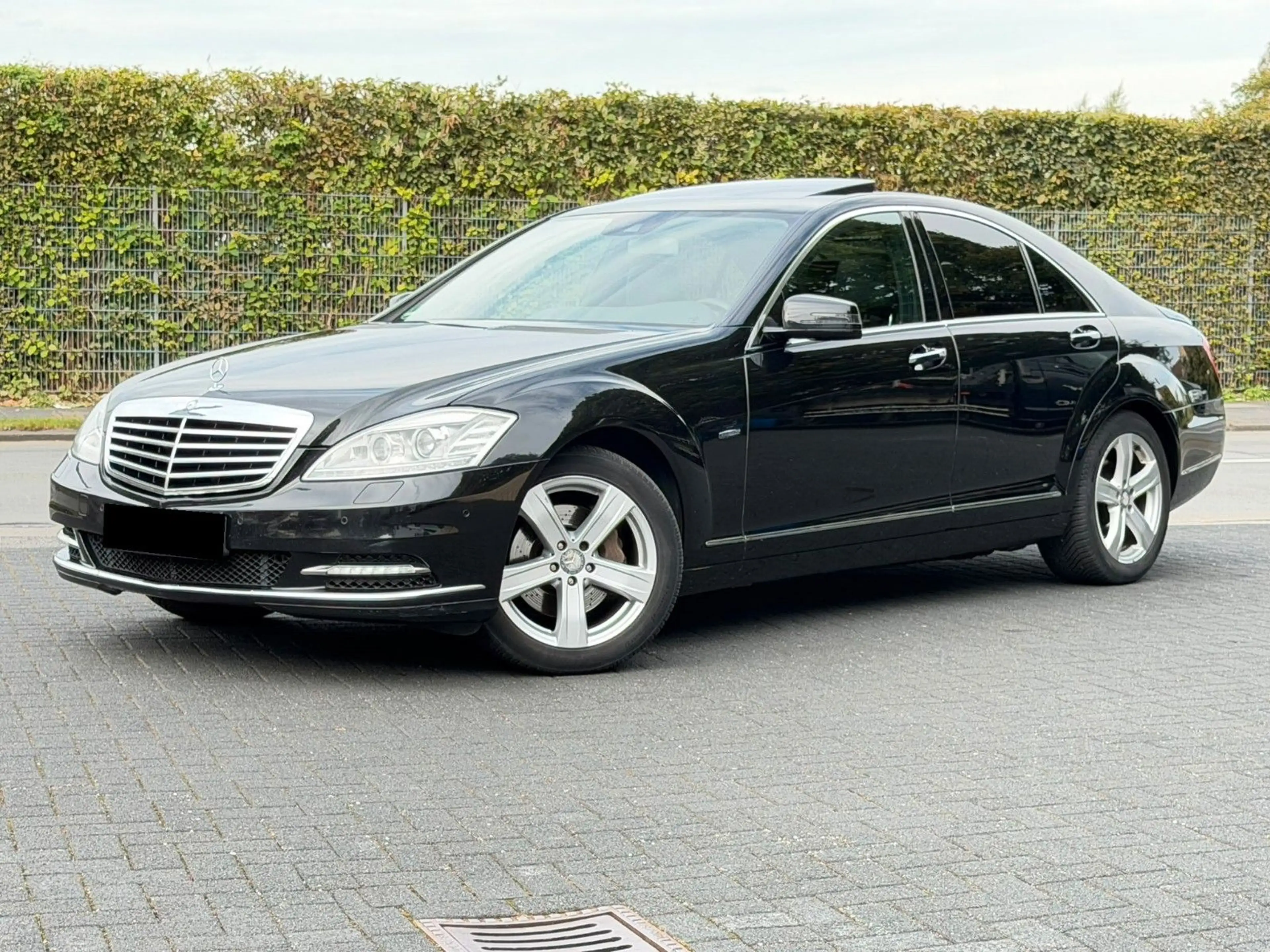 Mercedes-Benz S 350 CDI GSD-BiXenon-Comand-Leder-TV-SoftClose- — photo 2