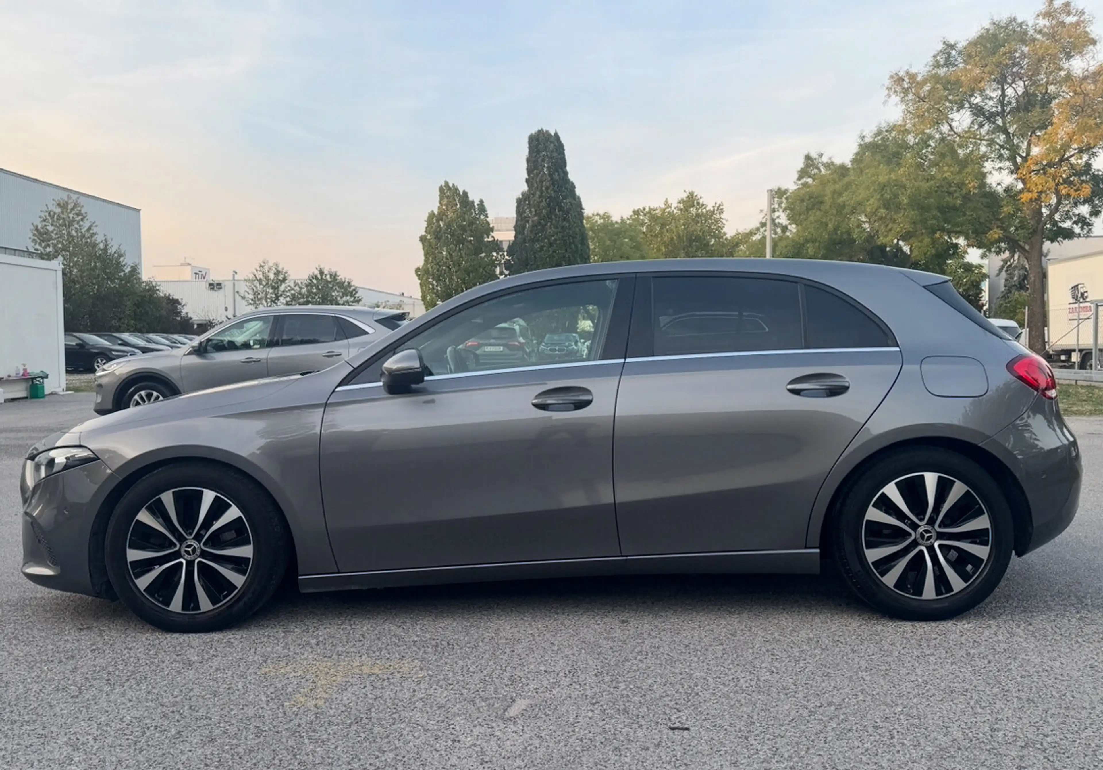 Mercedes-Benz A 180 d Style / 1BESITZ / NAVI / LED / RFK / — photo 3