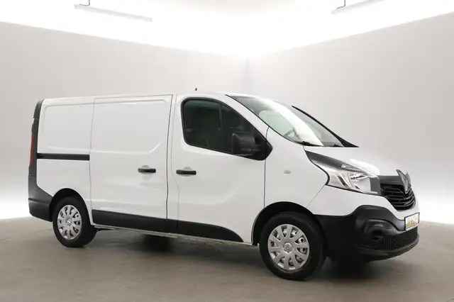Renault Trafic view 6