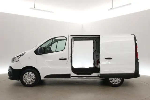 Renault Trafic view 7