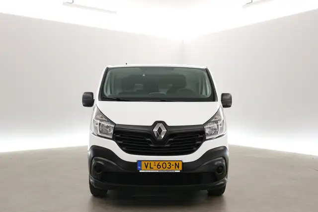 Renault Trafic view 8