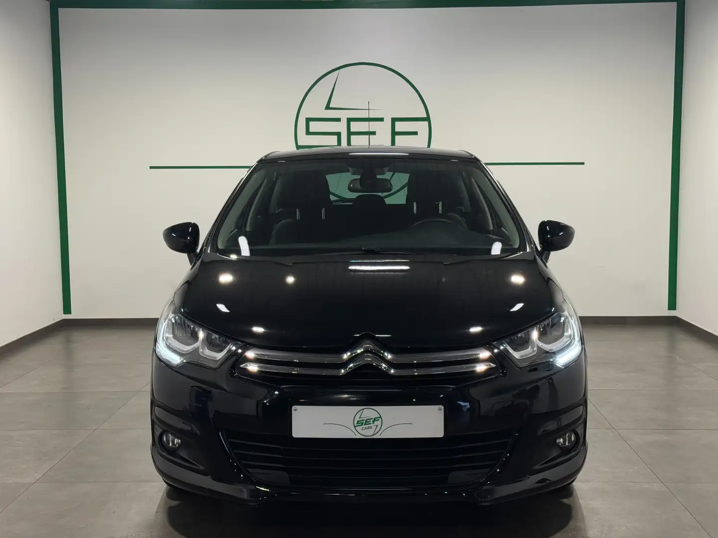 Citroen C4 ** 1.2 ** Prête a immat ** Garantie 12 mois ** Zwart - 2