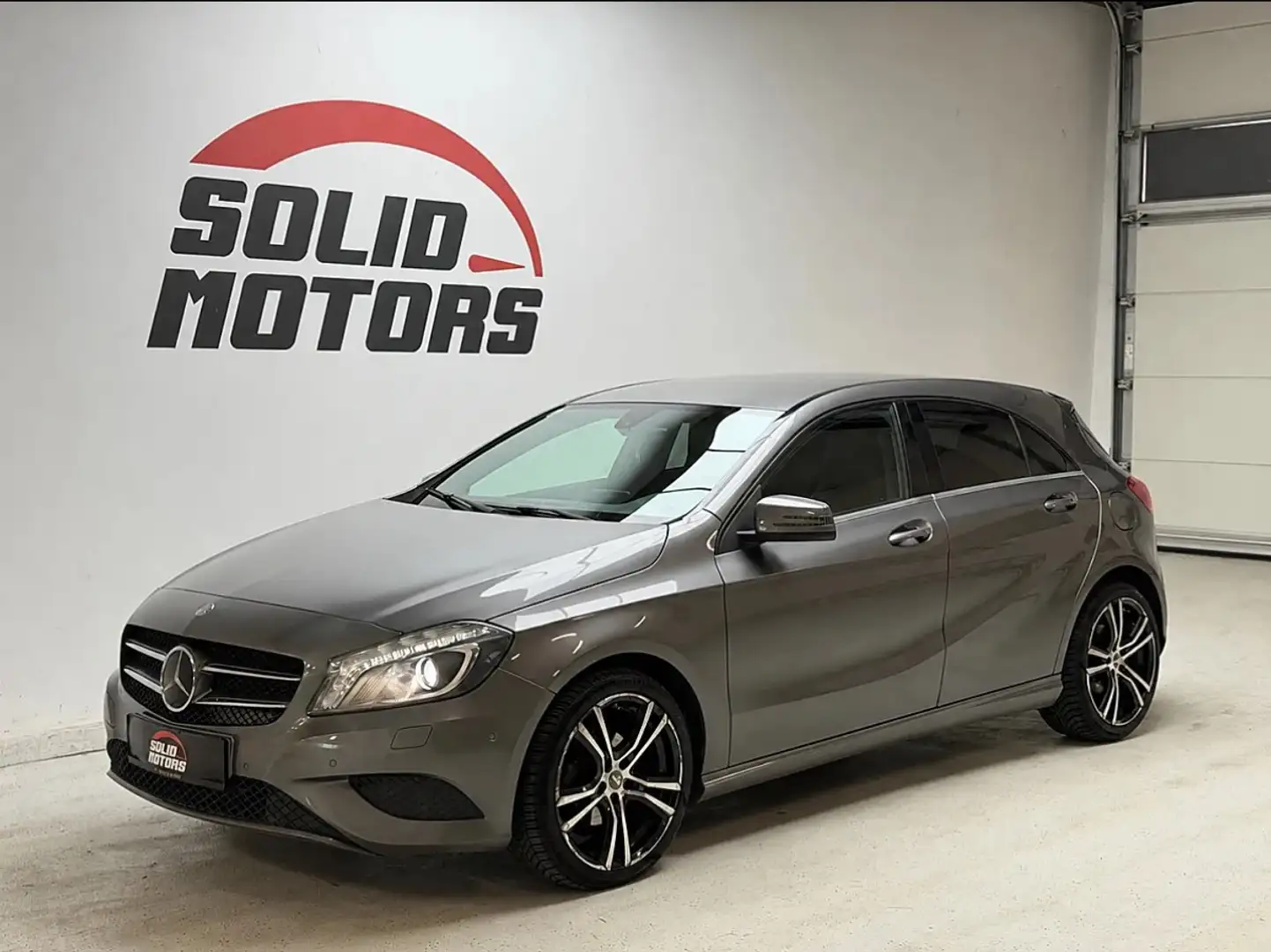 Mercedes-Benz A 180 A 180 CDI / d BlueEfficiency (176.012) Grau - 1