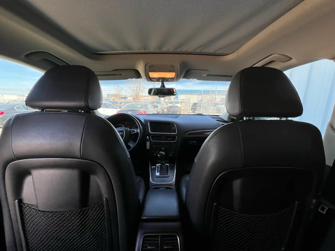 Audi Q5 снимка Audi Q5