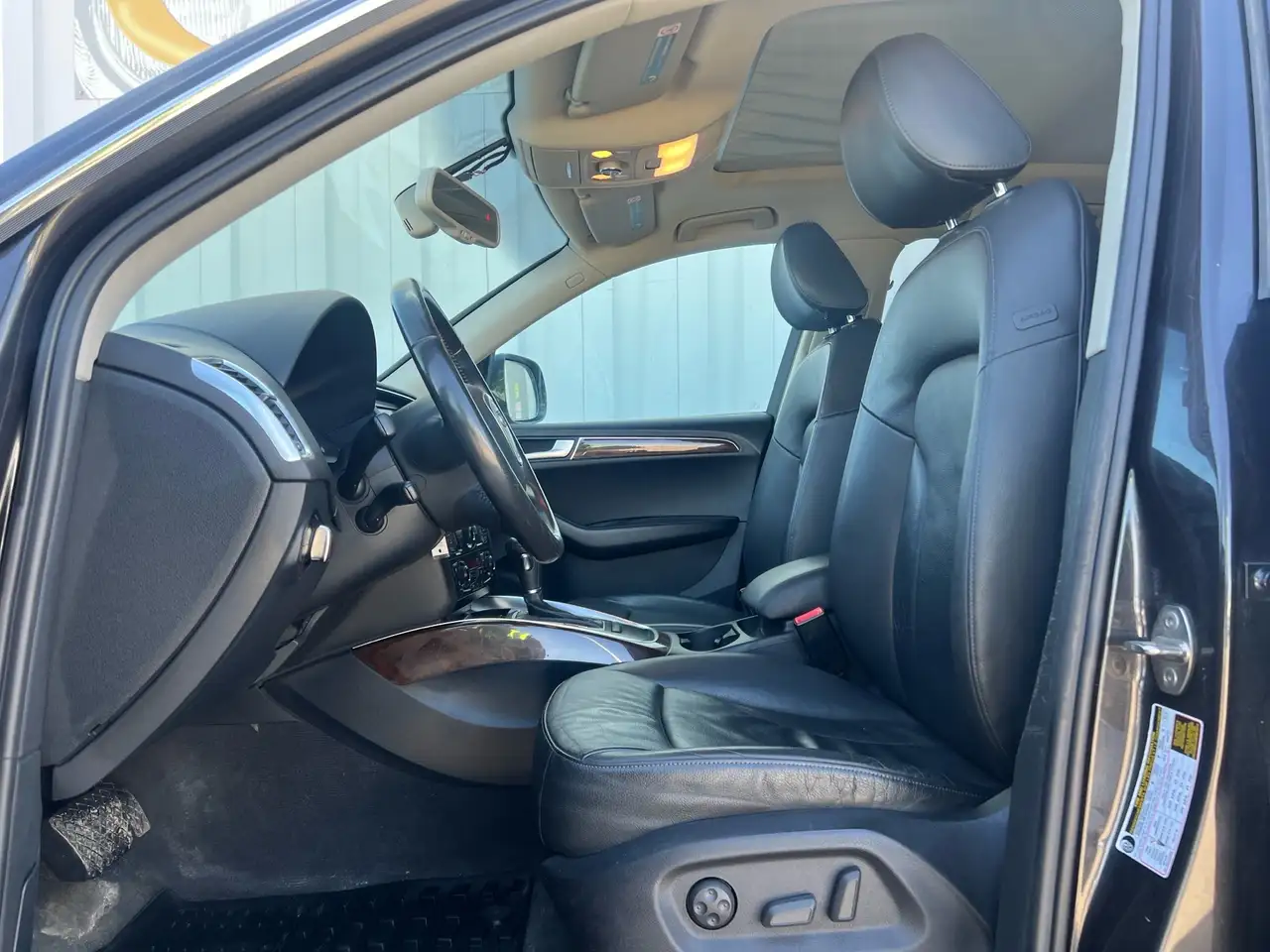 Audi Q5 снимка Audi Q5