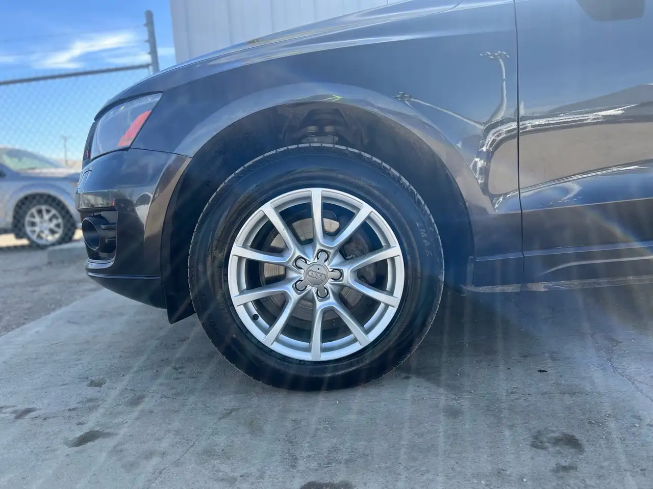 Audi Q5 снимка Audi Q5