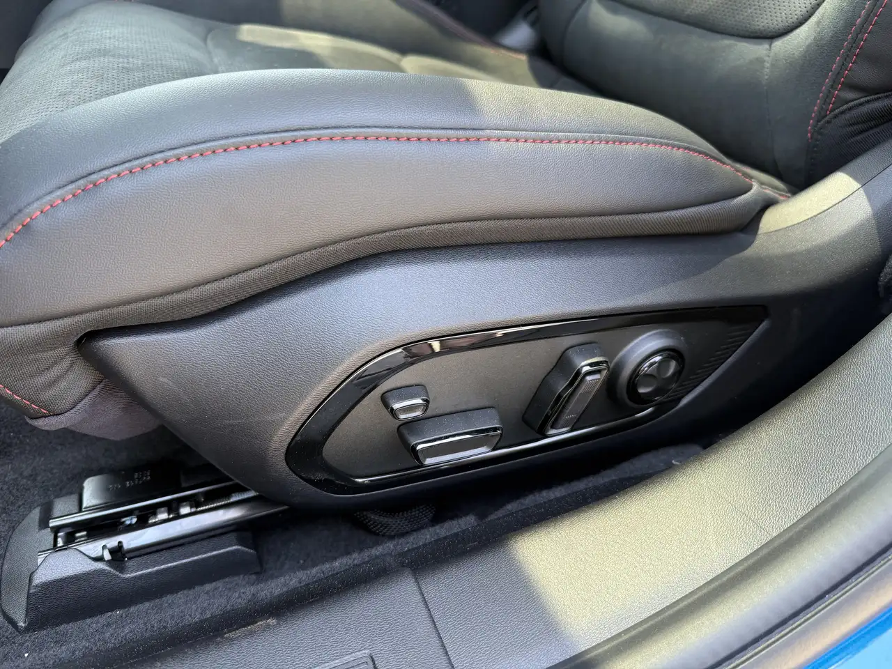 Dodge Charger 2026 — фото 14