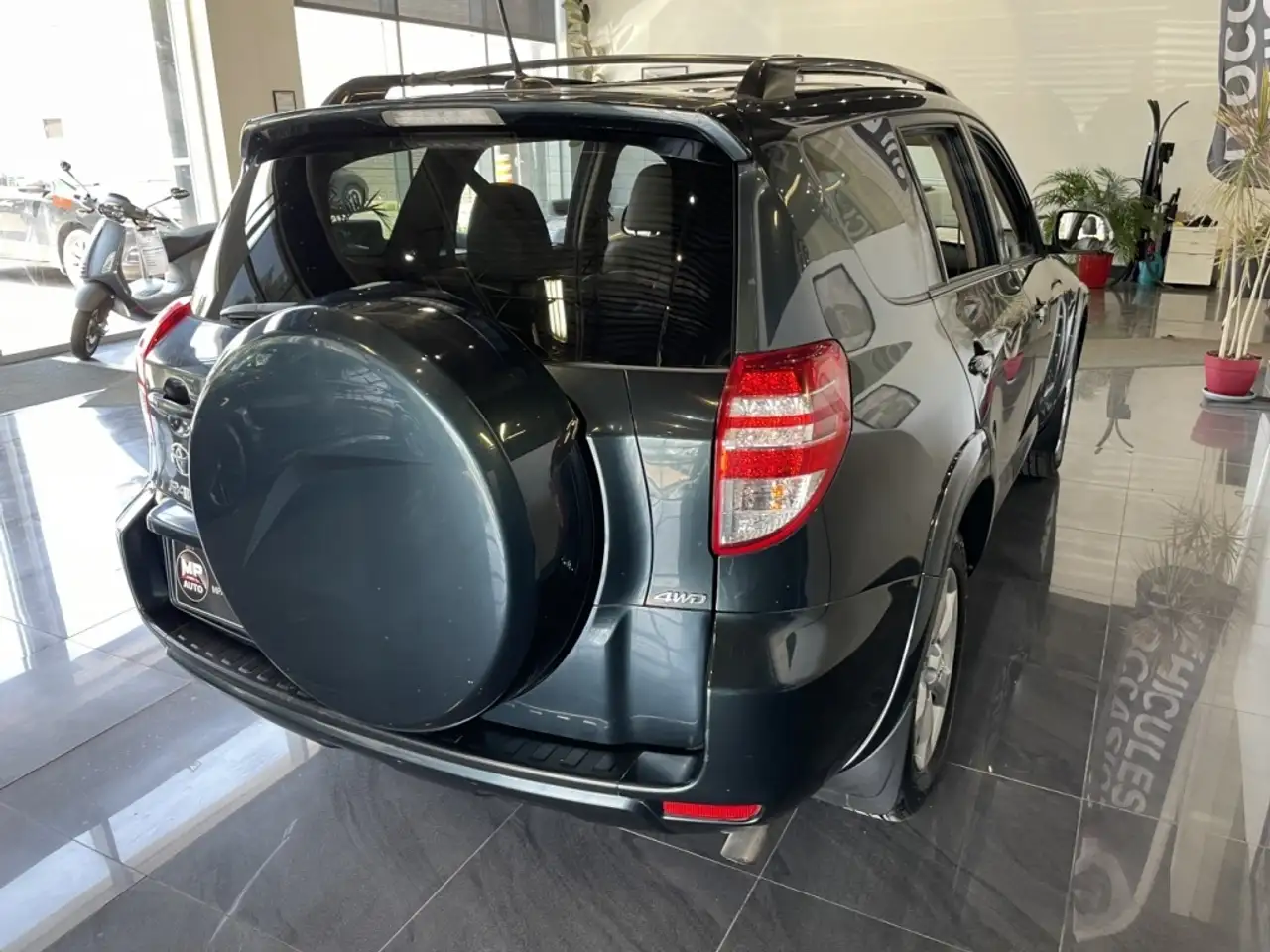 Toyota RAV 4 fotografie Toyota RAV 4