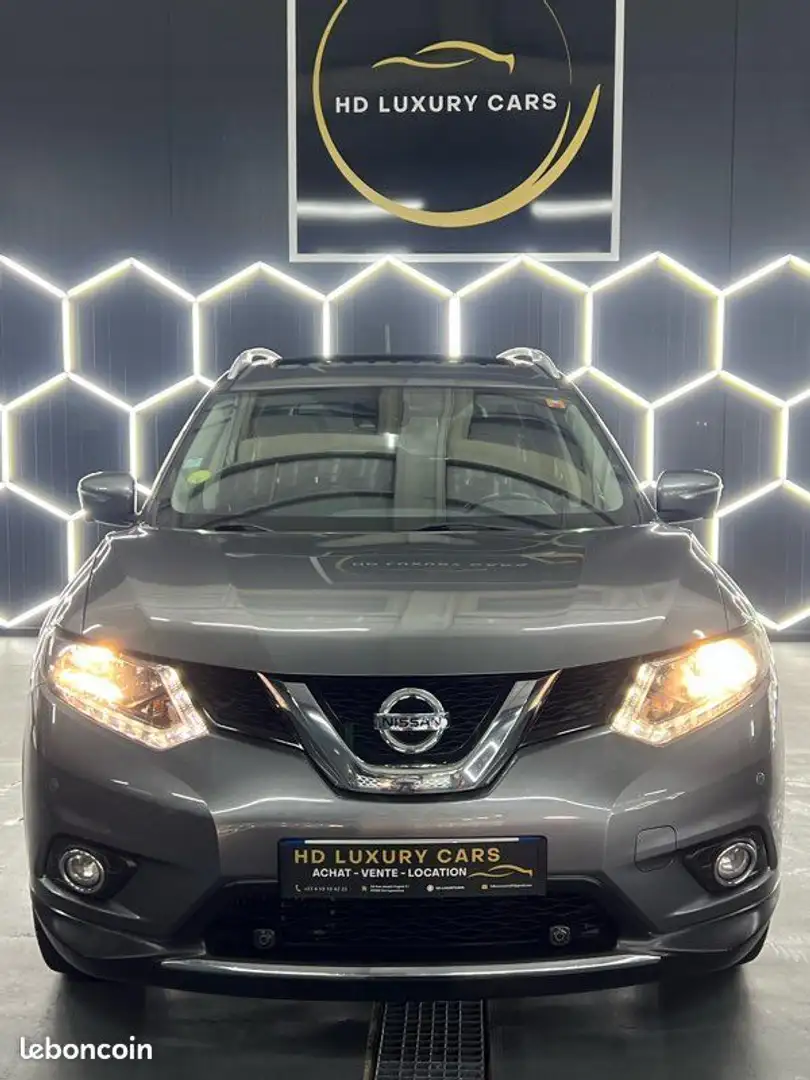 Nissan X-Trail 1.6 dCi 130 Euro 6 5pl All-Mode 4x4-i Connect Edition, tout-terrain Gris - 2