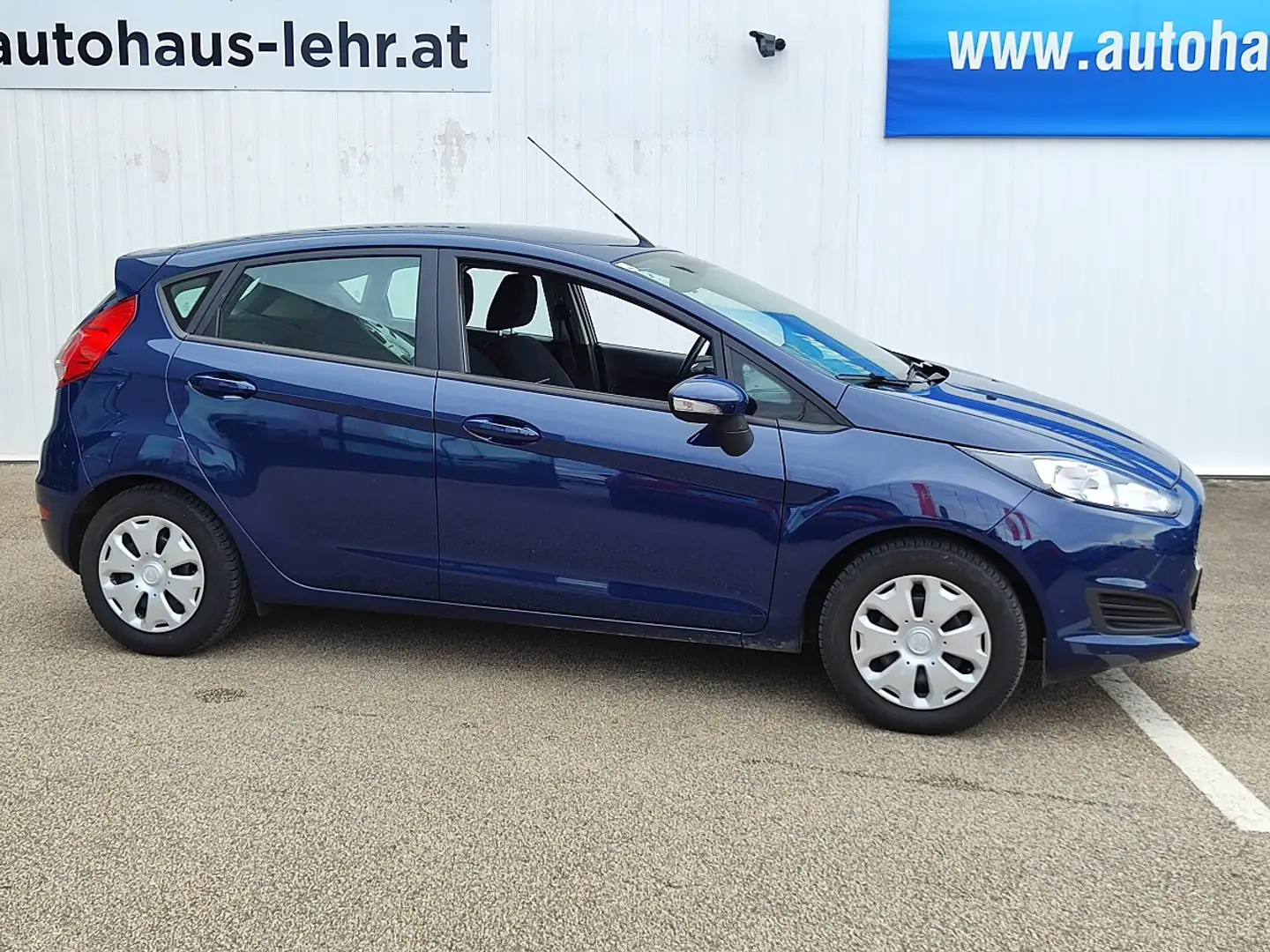Ford Fiesta Trend Econetic 1,5 TDCi Start/Stop Blau - 2
