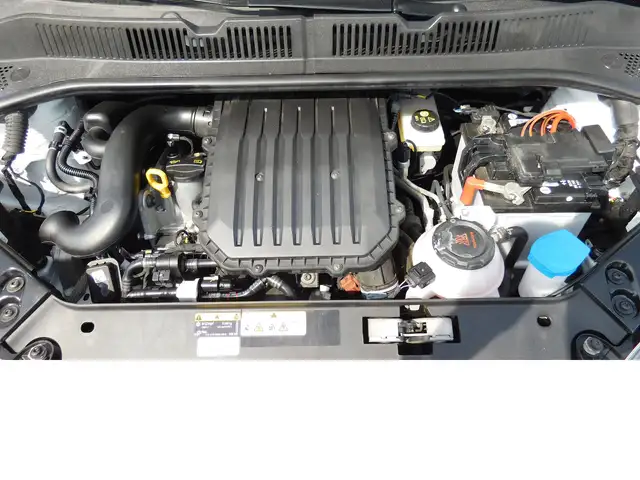 Volkswagen Up! view 14