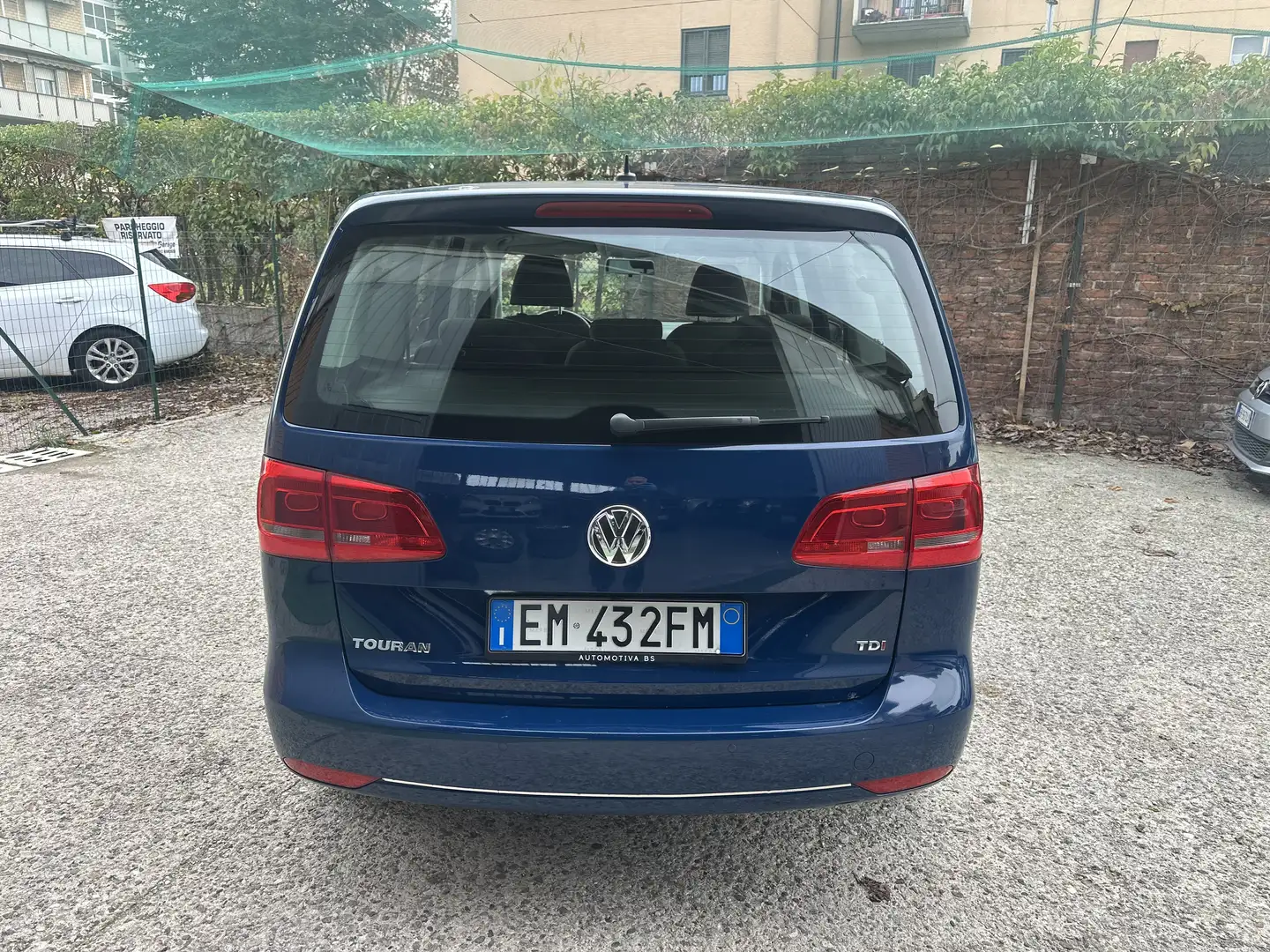 Volkswagen Touran 1.6 tdi Comfortline Business - 2