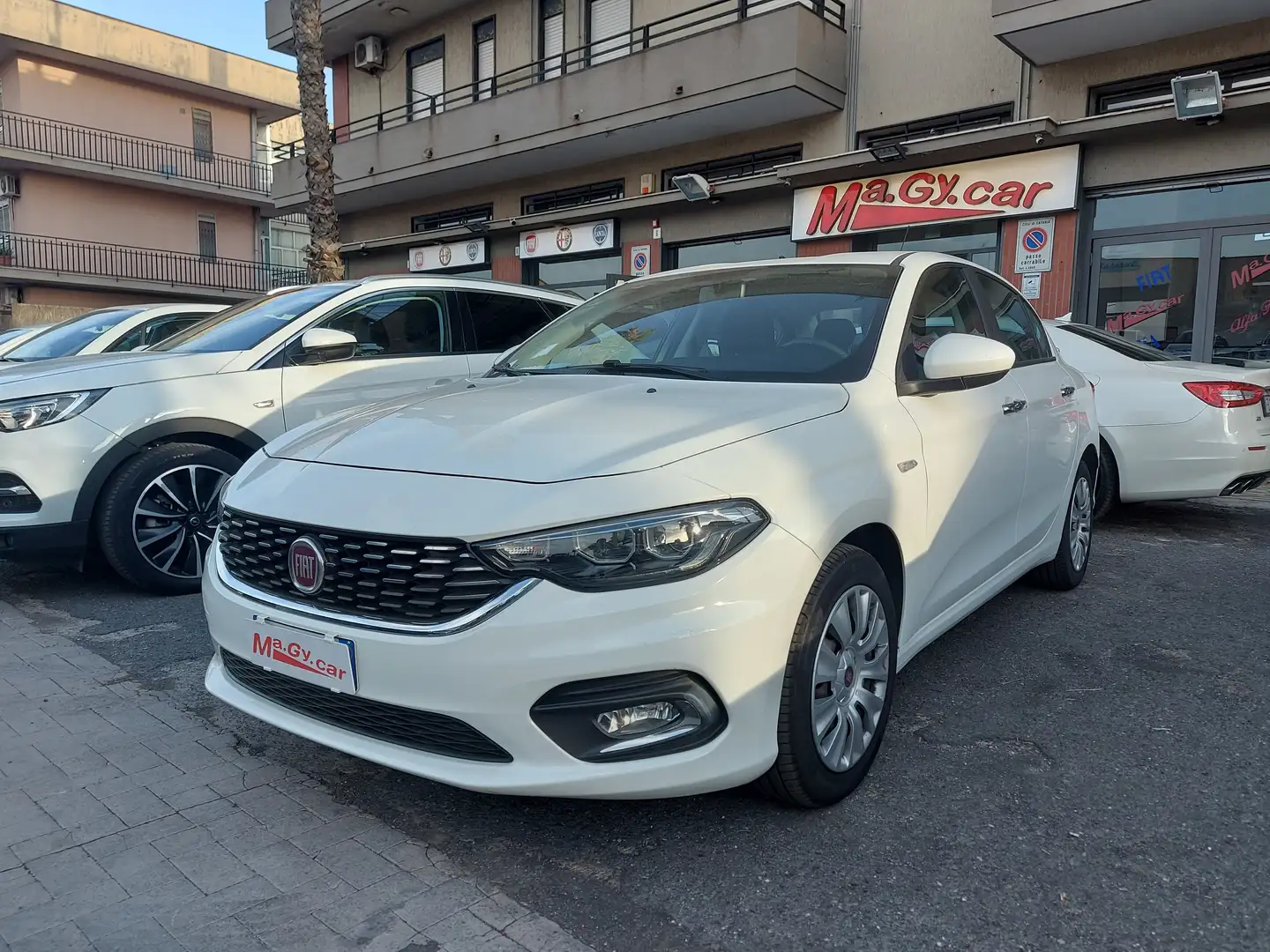 Fiat Tipo Tipo 4p 1.6 mjt Easy 120cv my19 Bianco - 1