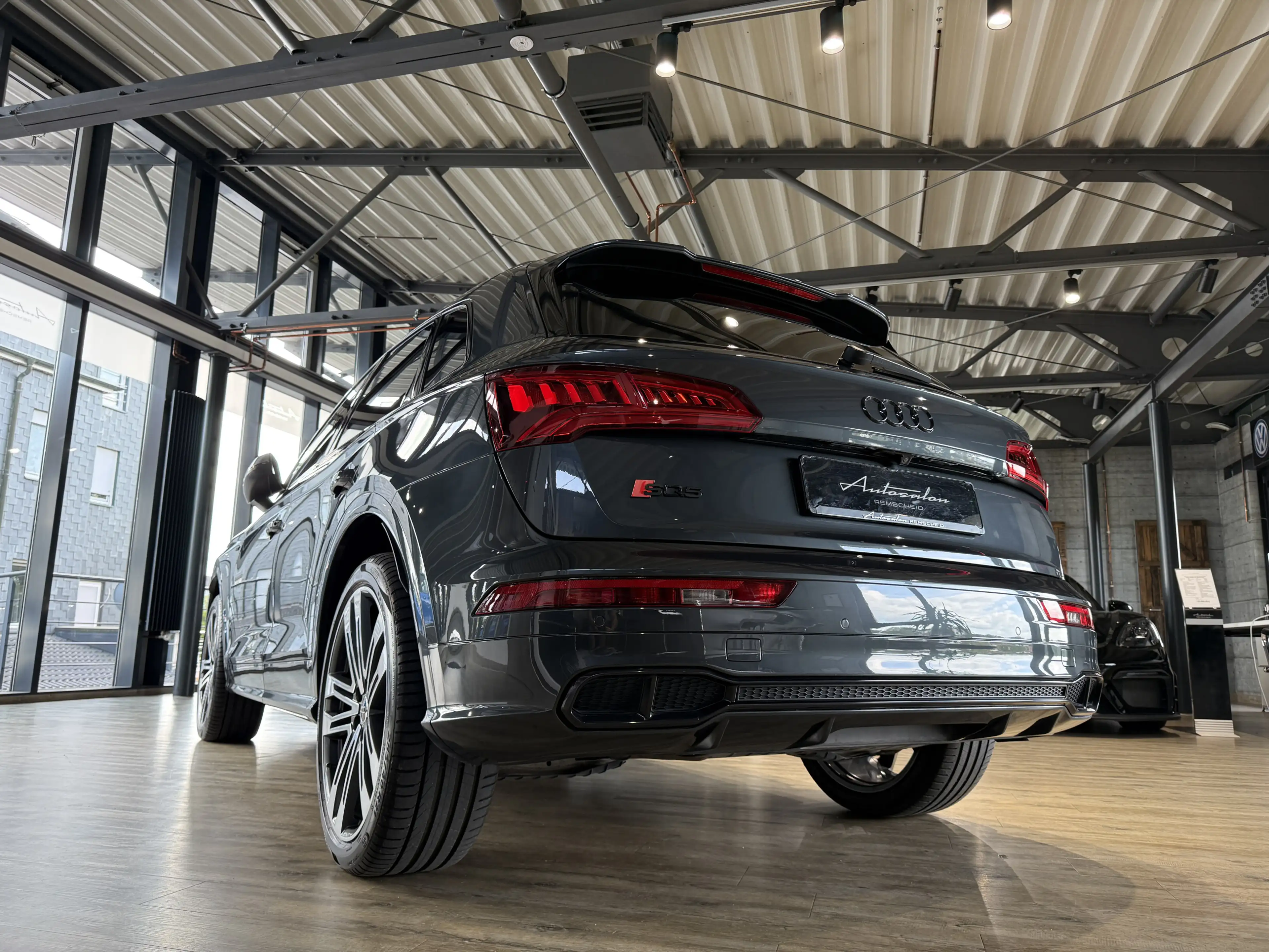 Audi SQ5 3.0 TFSI quattro*PANO*ACC*AHK*HUD*B&O*LEDER — photo 5