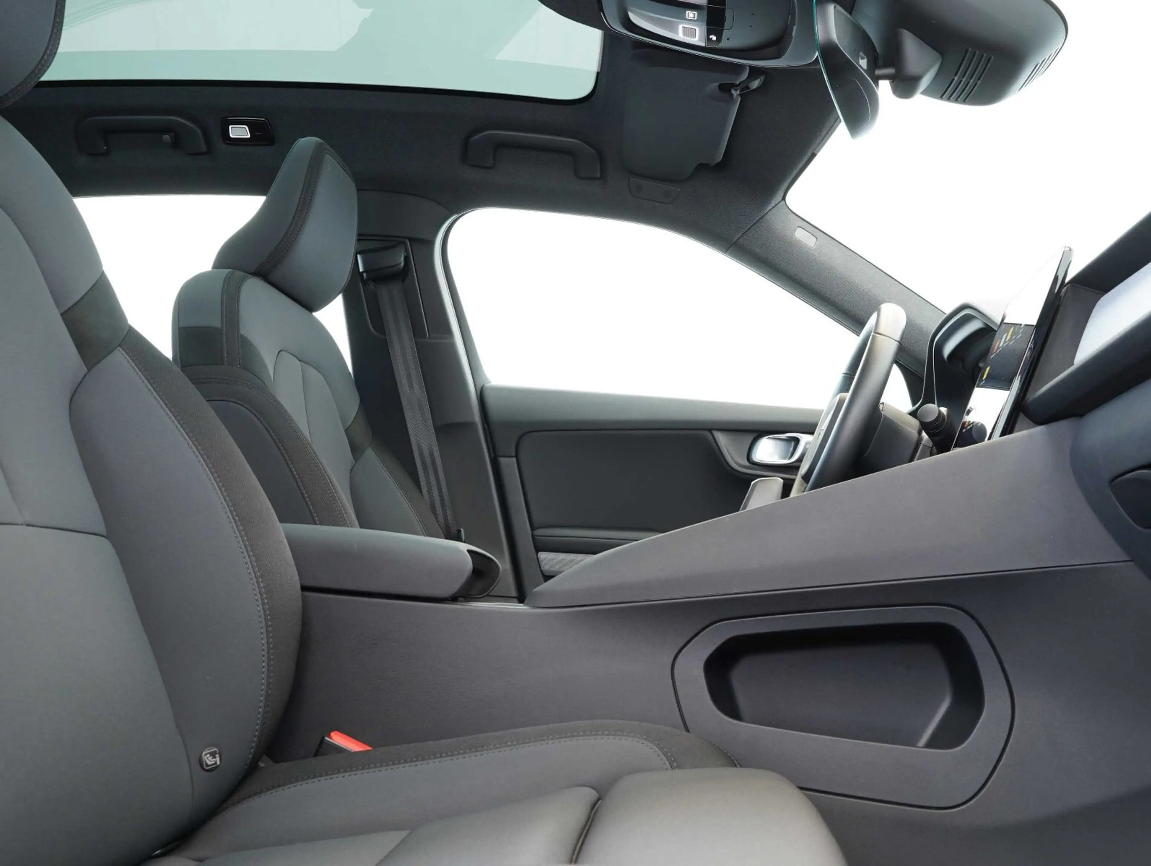 Polestar 2 Long Range Dual 78kWh PANO/PILOT+PLUS-PAKET — photo 13