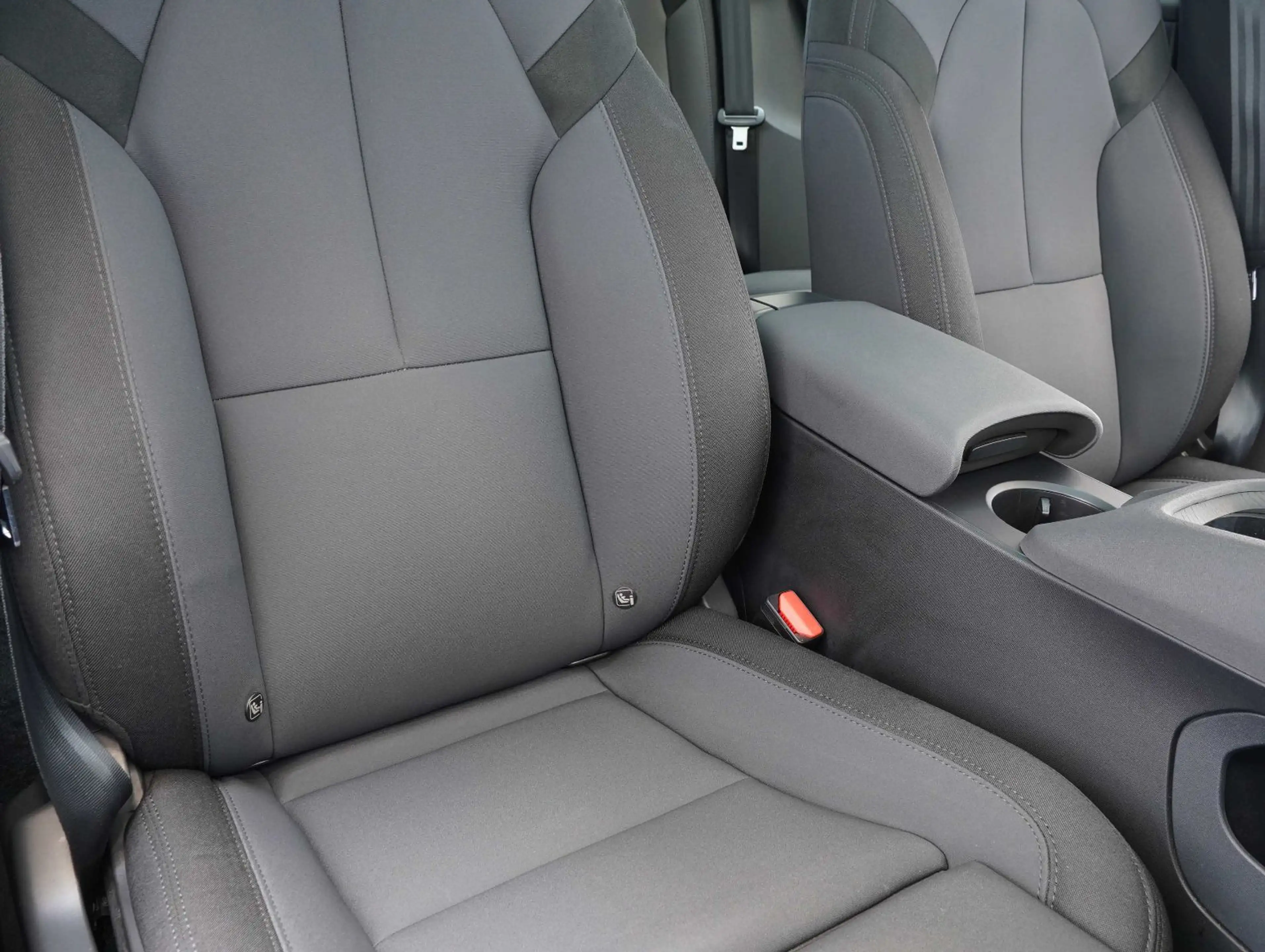 Polestar 2 Long Range Dual 78kWh PANO/PILOT+PLUS-PAKET — photo 11