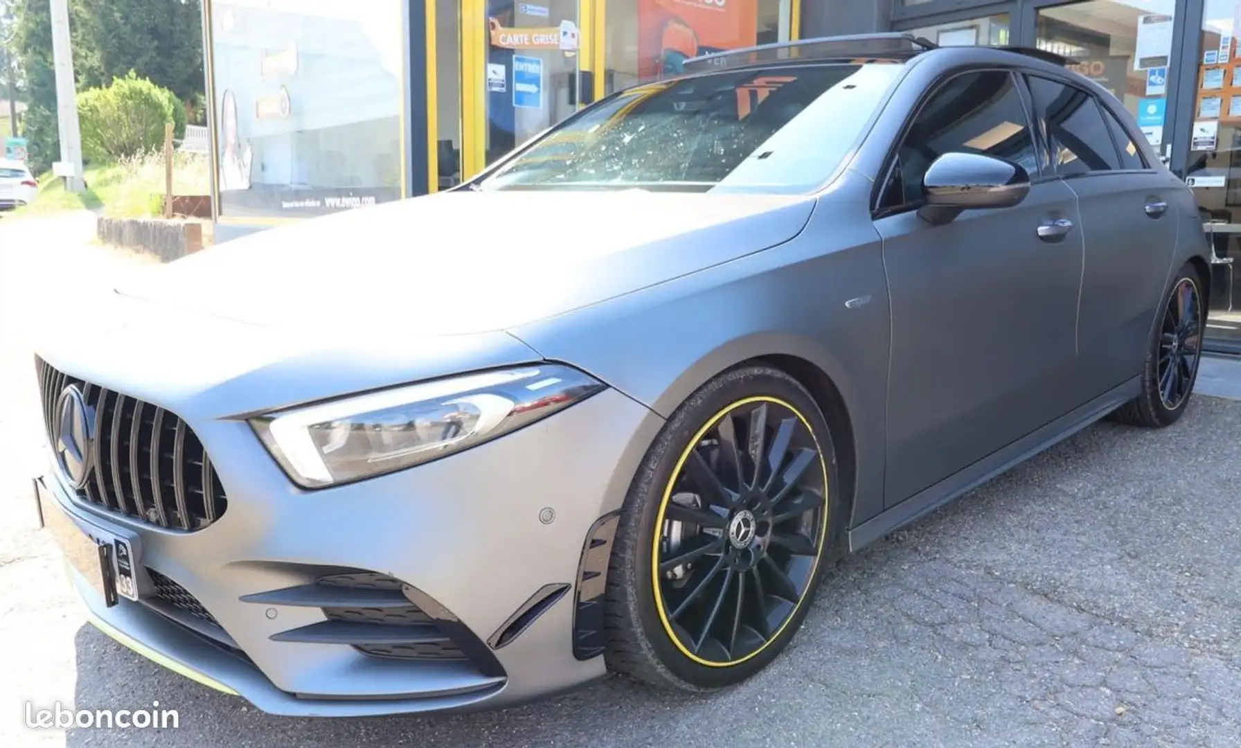 Mercedes-Benz A 180 Mercedes 1.5 180 D 115 CH EDITION ONE 7G-DCT BVA + Gris - 2