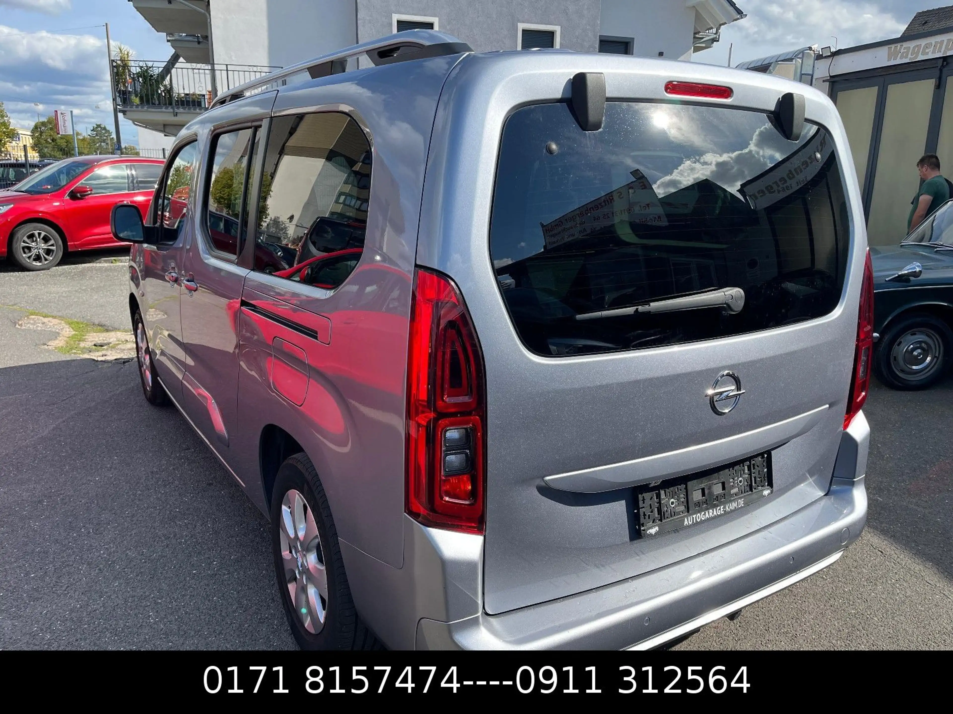 Opel Combo Life XL E Innovation — photo 10