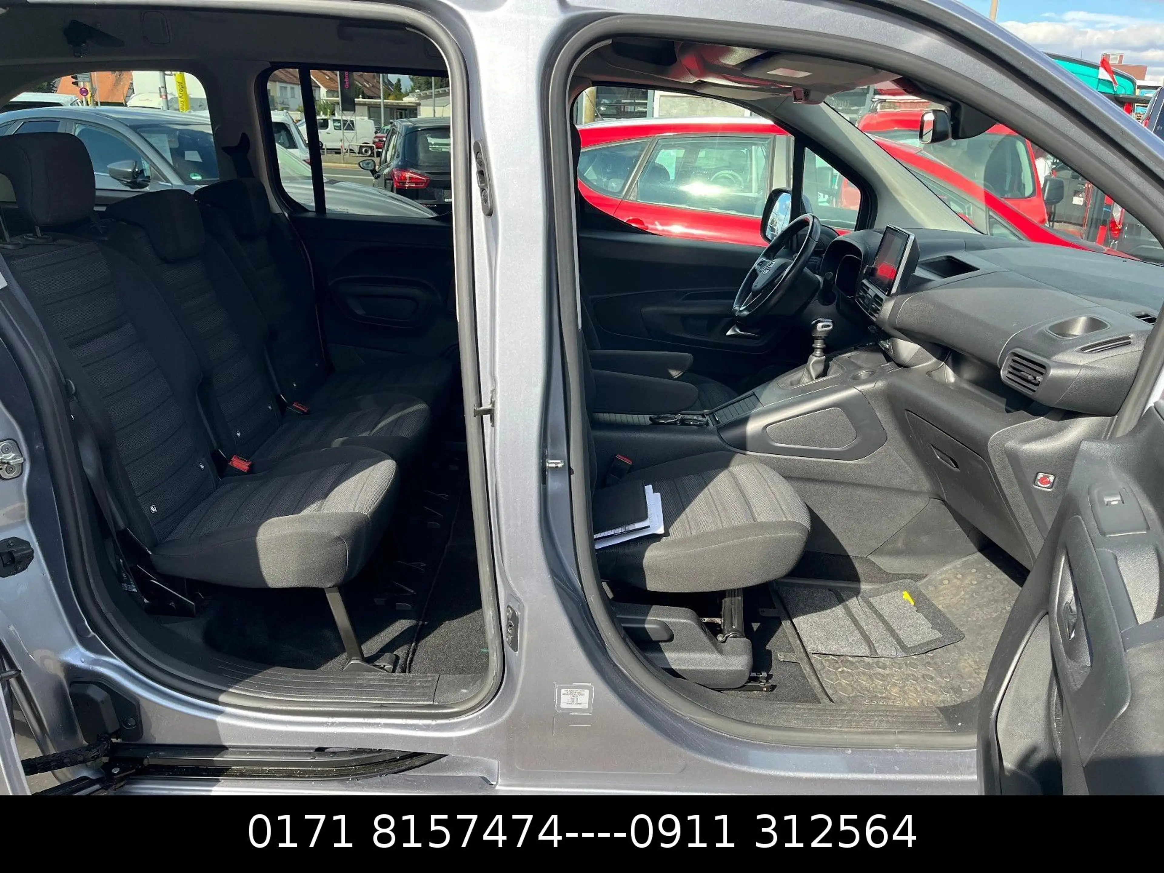 Opel Combo Life XL E Innovation — photo 6
