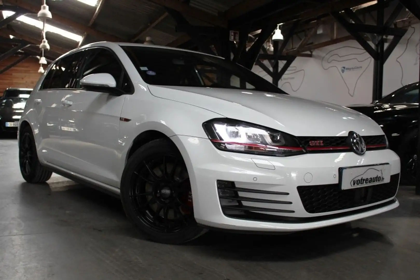 Volkswagen Golf VII 2.0 TSI 230 BLUEMOTION TECHNOLOGY GTI PERFORMA - 1