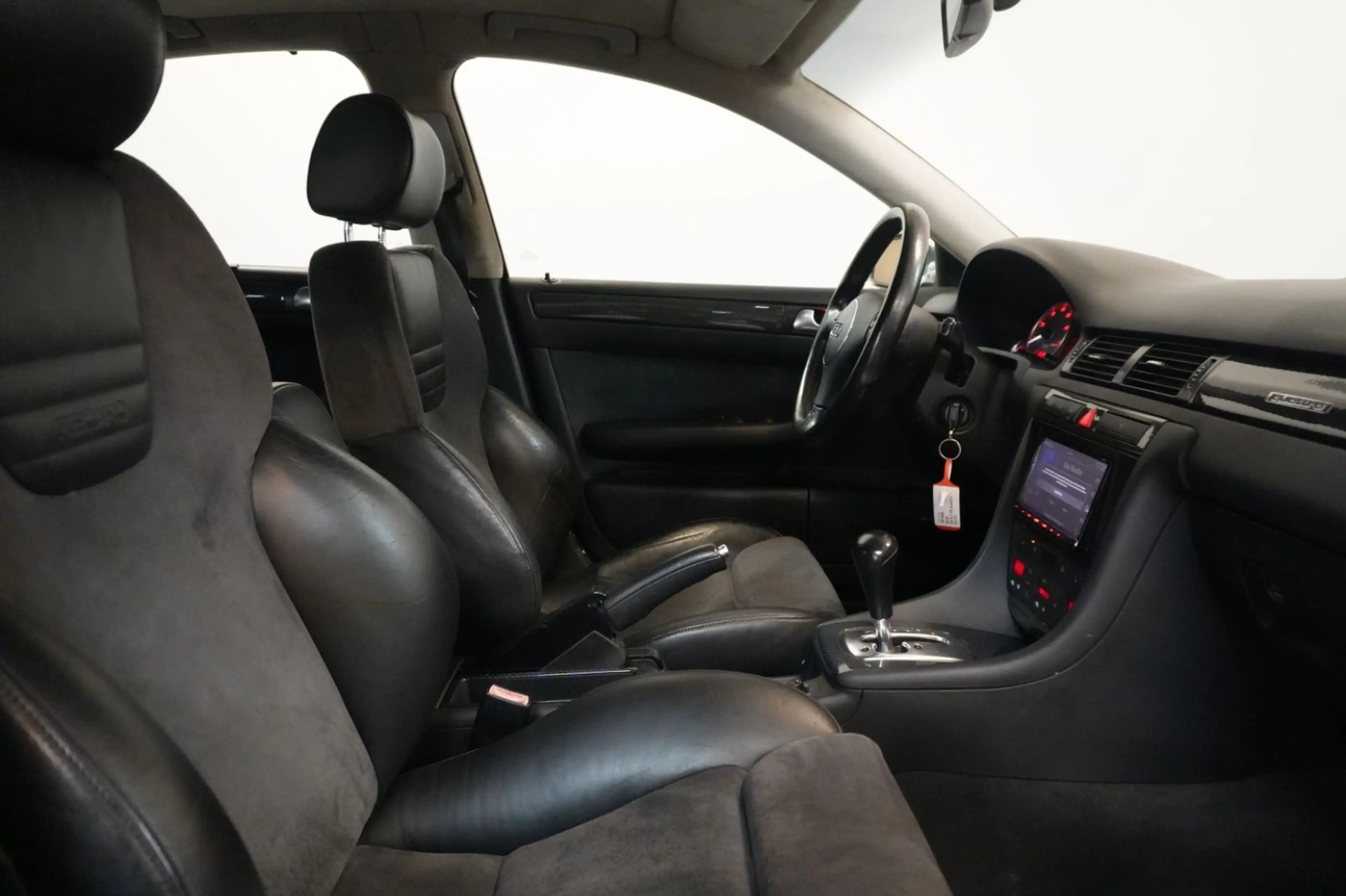 Audi S6 4.2 V8 quattro Automatik StzHzg Solardach — photo 15