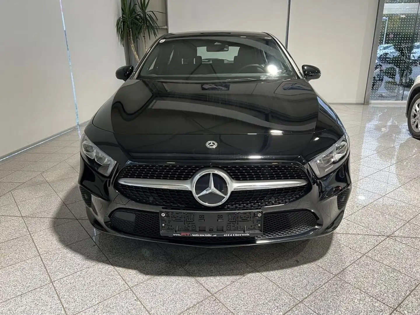 Mercedes-Benz A 180 d ''Rückfahrkamera, Tempomat'' Schwarz - 2