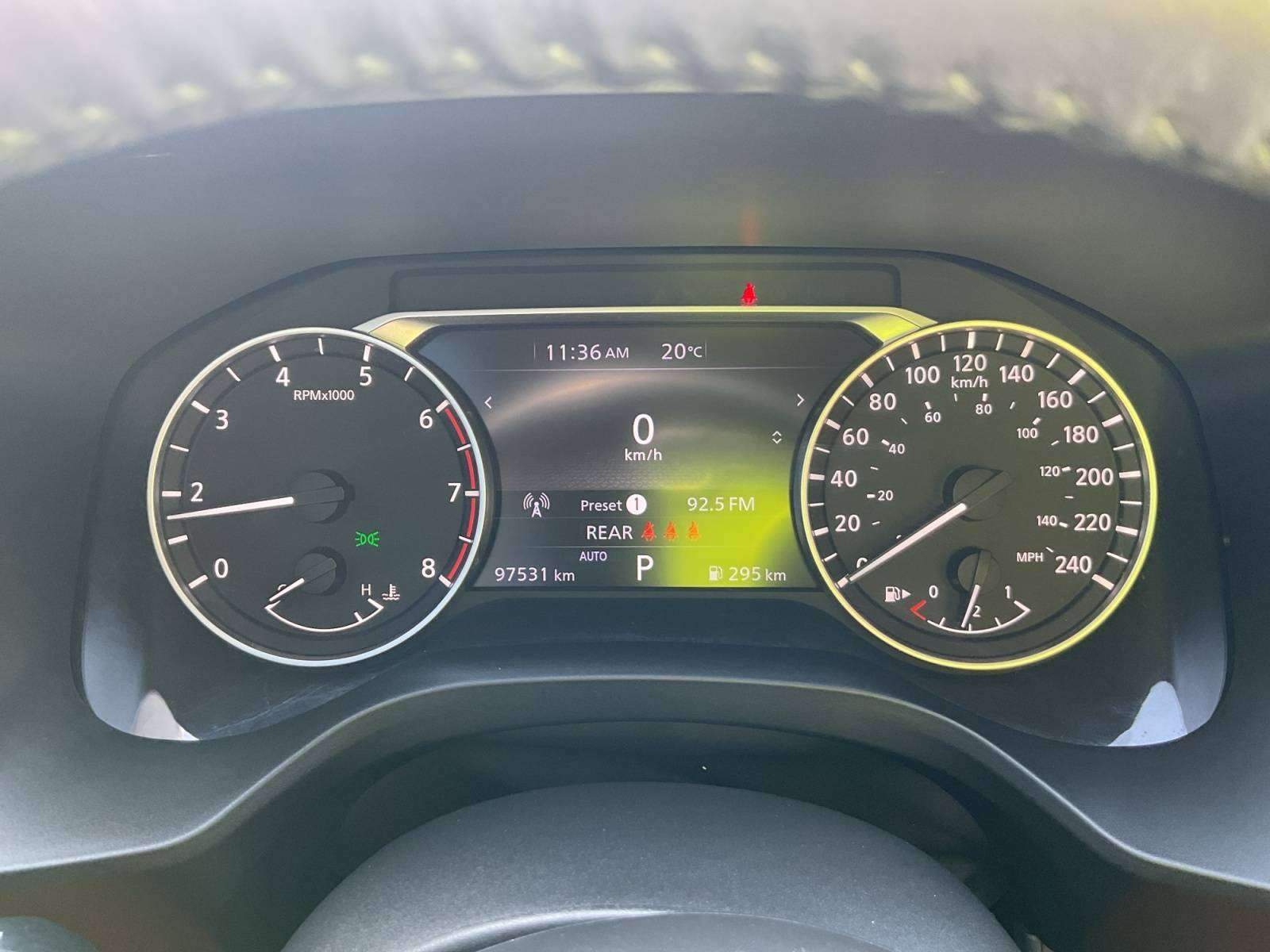 2022 Nissan Rogue 1.5L SV! Locally Owned! Well Kept! Ready for you! — снимка 1