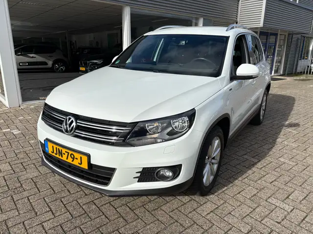Volkswagen Tiguan 1.4 TSI Sport&Style