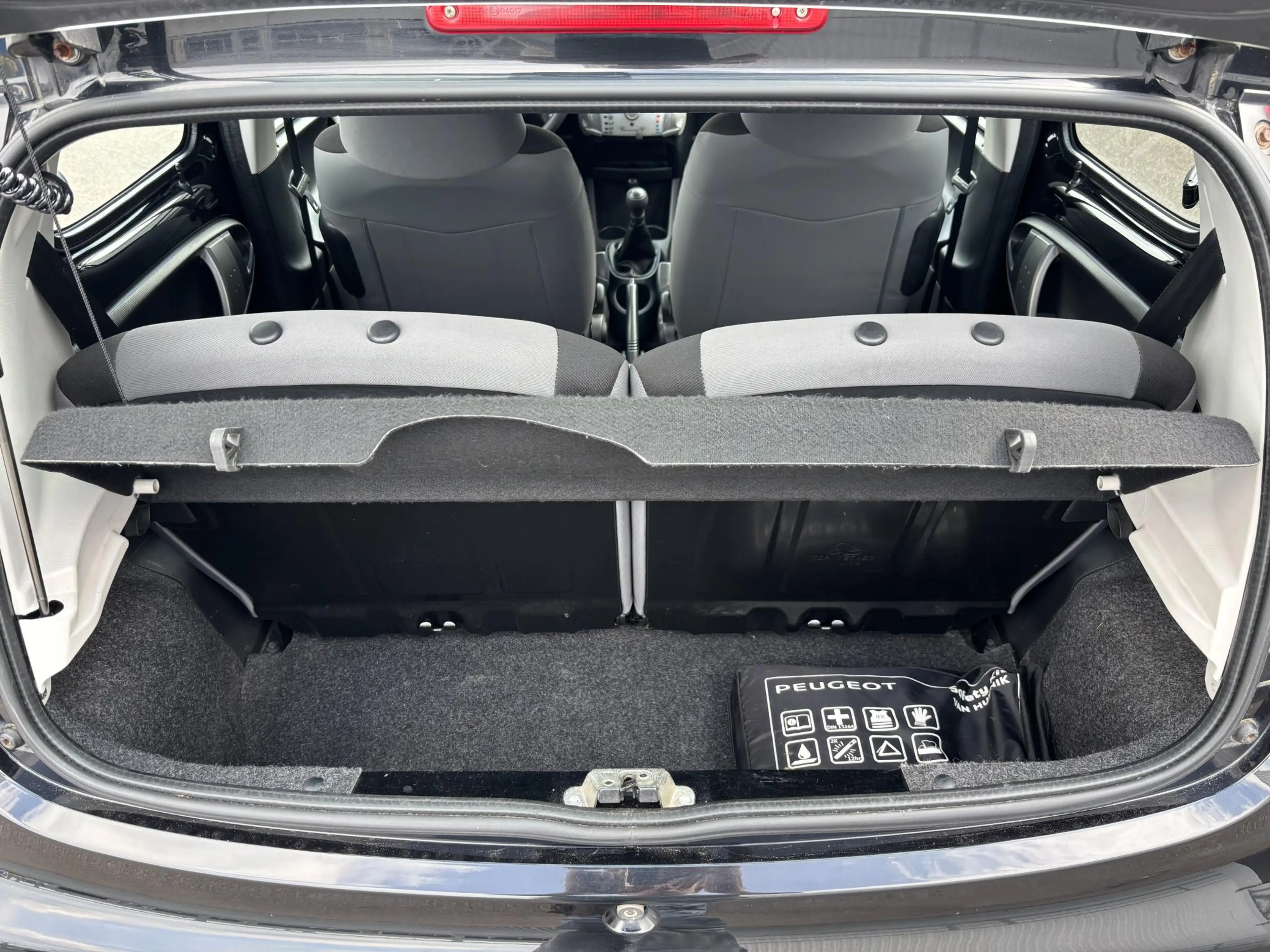 Peugeot 107 1.0 Access Accent Airco, 5-deurs, Nederlandse auto — photo 10