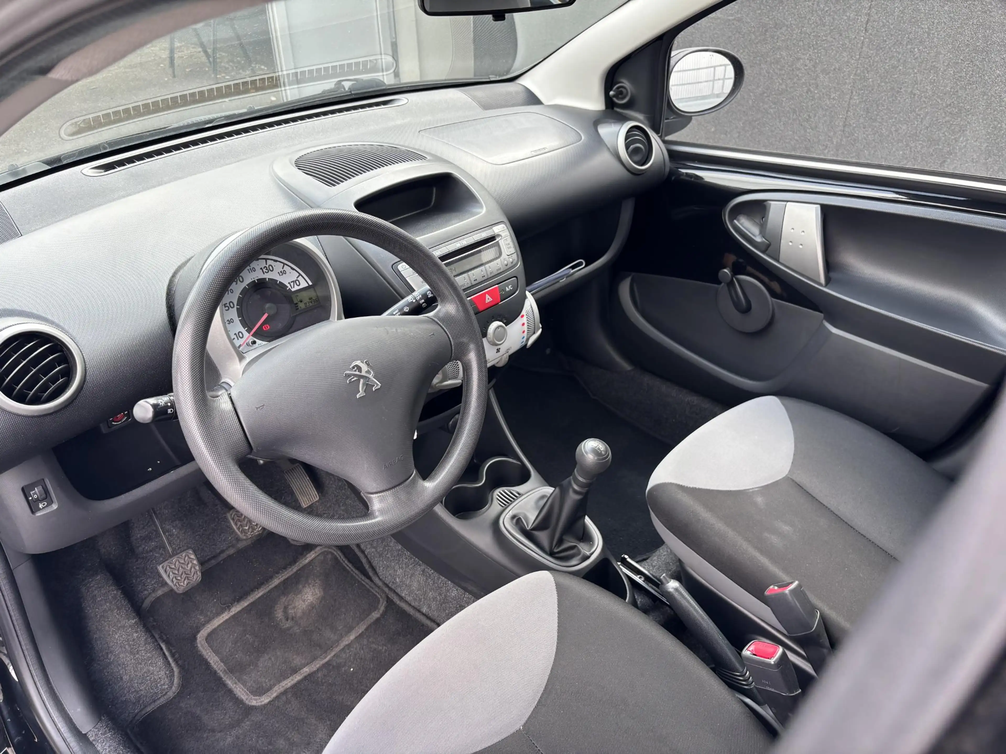 Peugeot 107 1.0 Access Accent Airco, 5-deurs, Nederlandse auto — photo 13