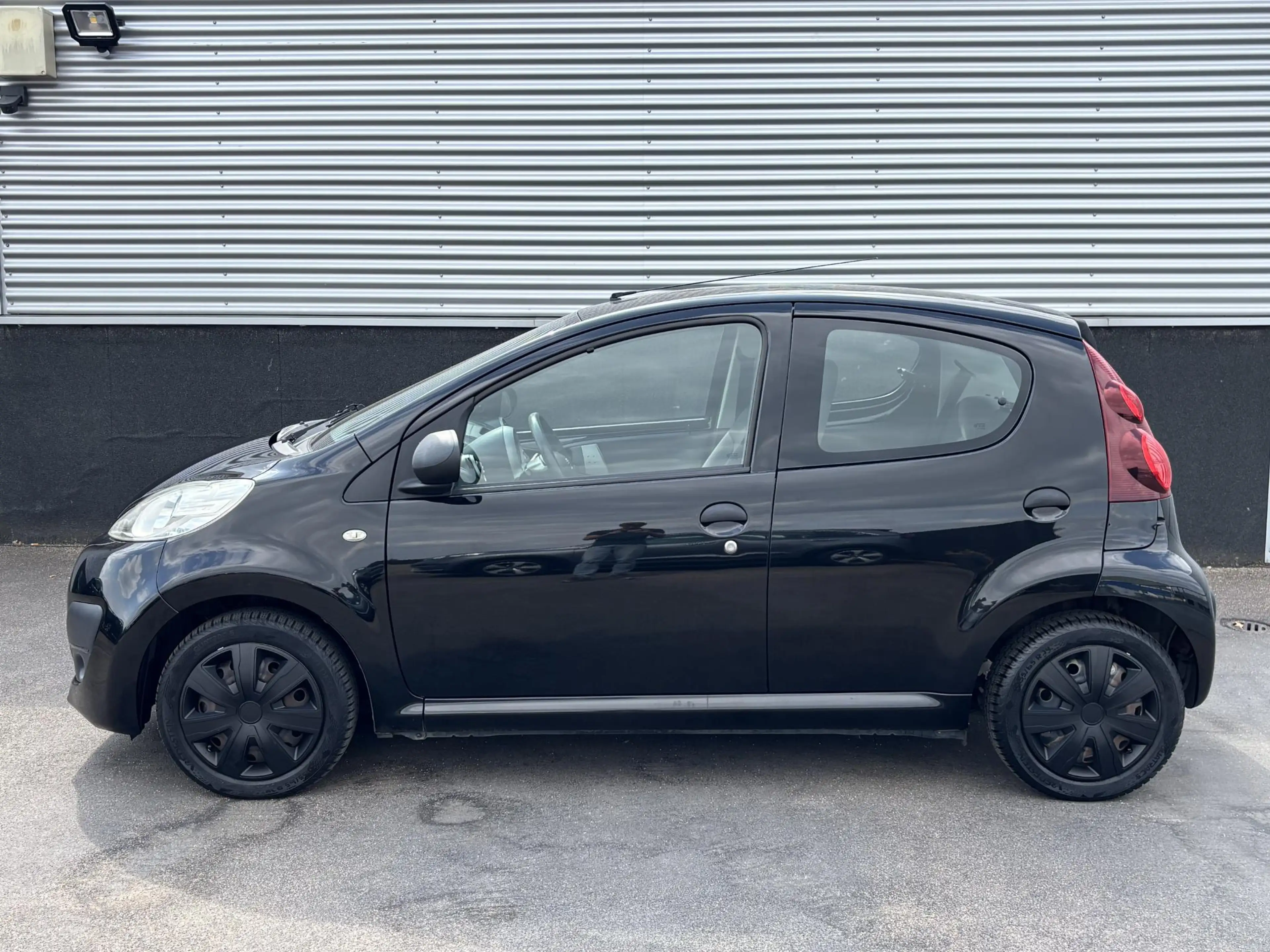 Peugeot 107 1.0 Access Accent Airco, 5-deurs, Nederlandse auto — photo 3