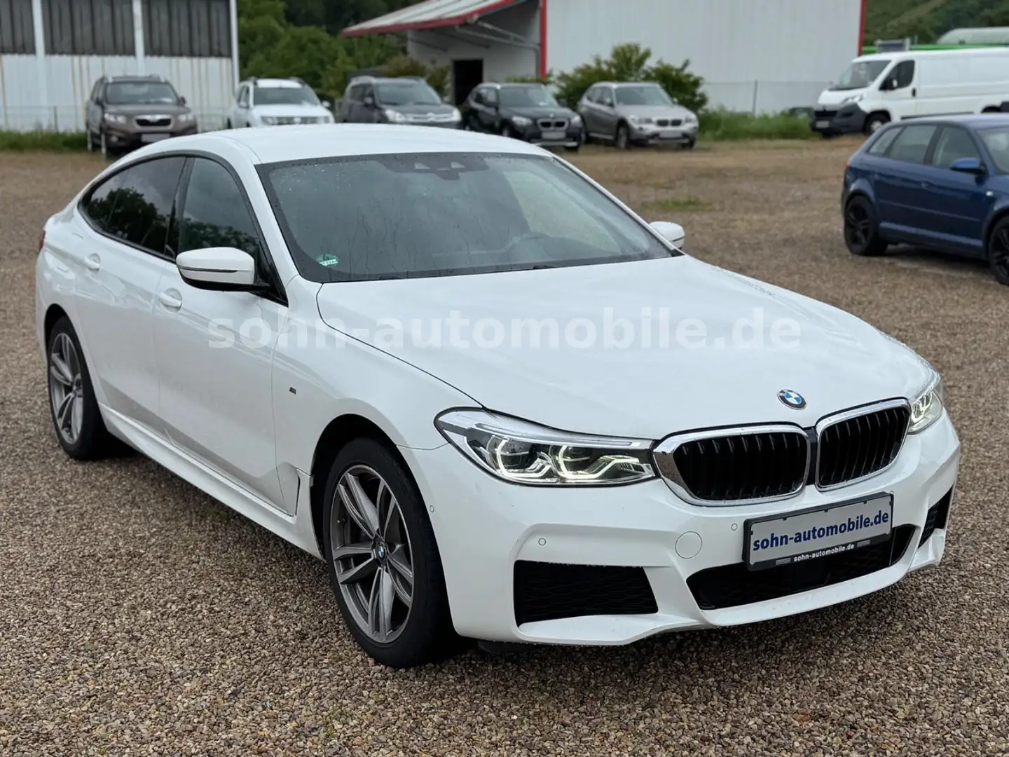 BMW 630 630i Gran Turismo M-Sport/Individual/Massage/H&K Bílá - 2