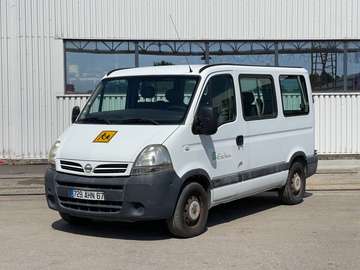 INTERSTAR L1H1 3.2t 2.2 Dci