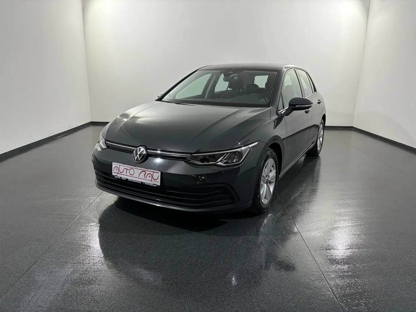 Volkswagen Golf 8 Lim. 2.0 TDI SCR Life *LED*ACC*NAVI* Grau - 2