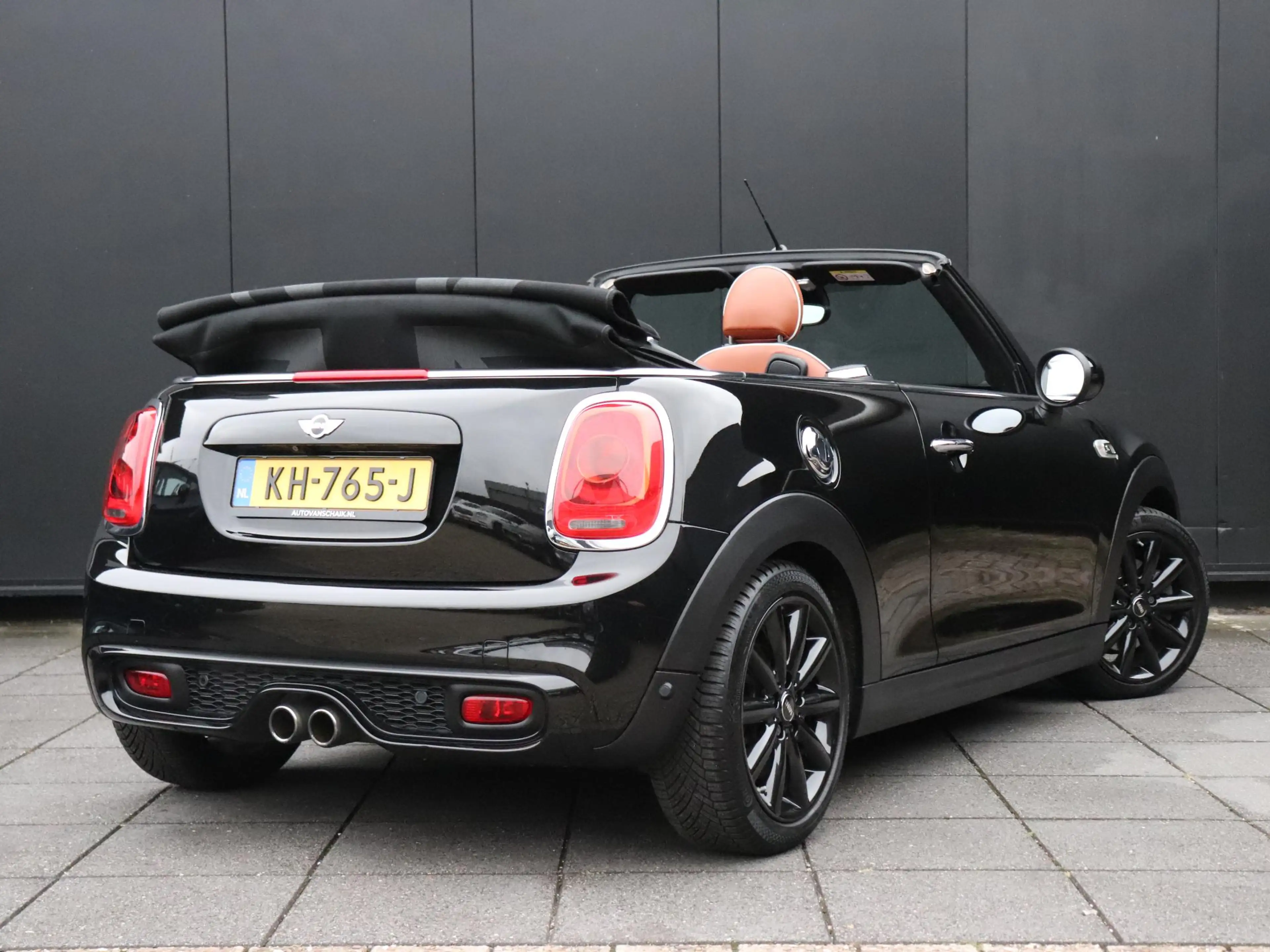 MINI Cooper S Cabrio 2.0 Chili Serious Business AUT | LEER | CAMERA | H — photo 3
