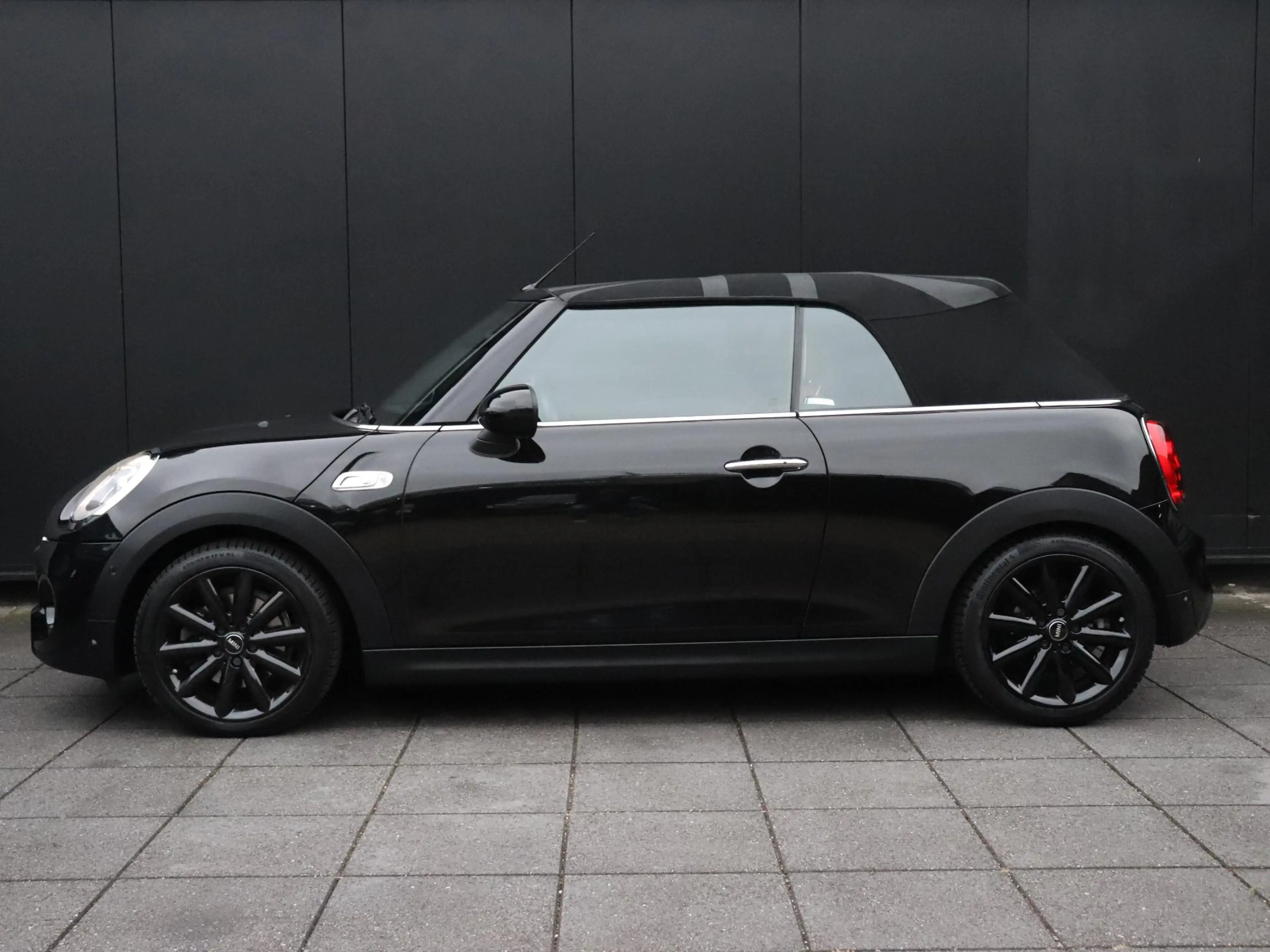 MINI Cooper S Cabrio 2.0 Chili Serious Business AUT | LEER | CAMERA | H — photo 2