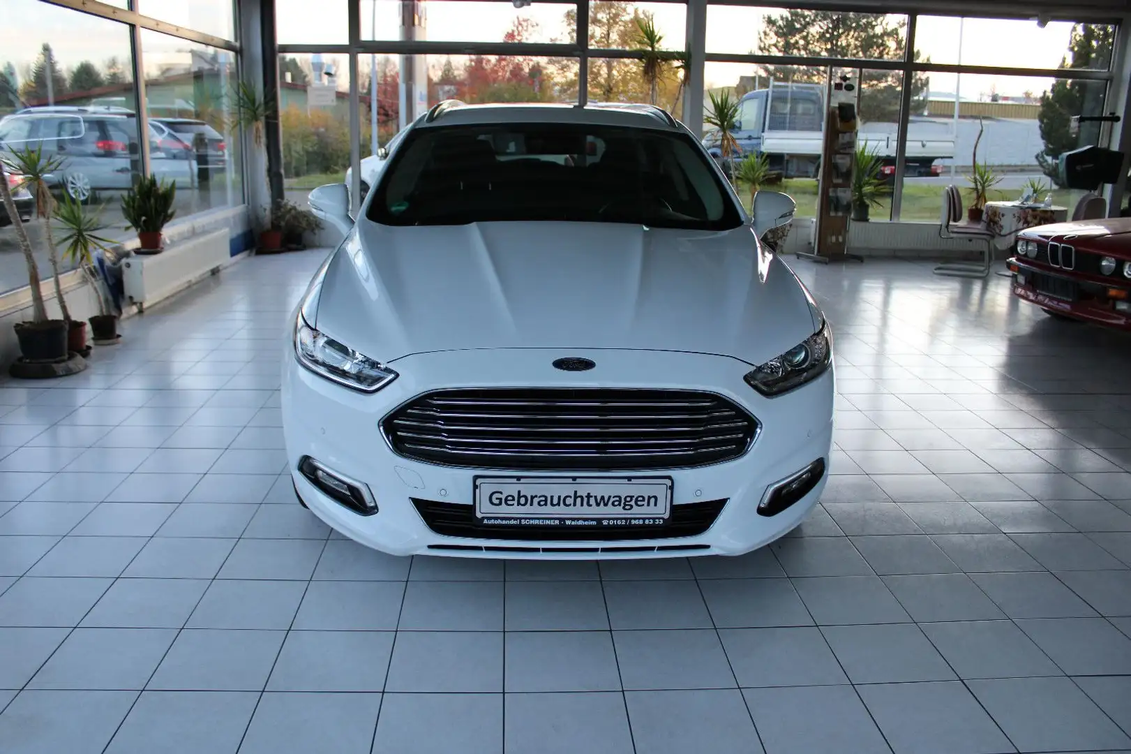Ford Mondeo Turnier Titanium NAVI TEMPOMAT KAMERA Weiß - 2