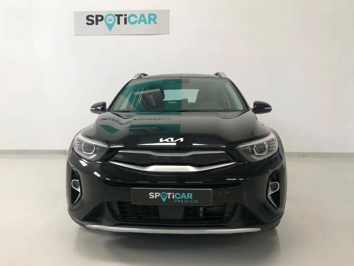 Kia Stonic 1.0 T-GDi 74kW (100CV) MHEV iMT Drive Schwarz - 2