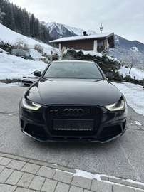 Avant 4,2 FSI quattro S-tronic